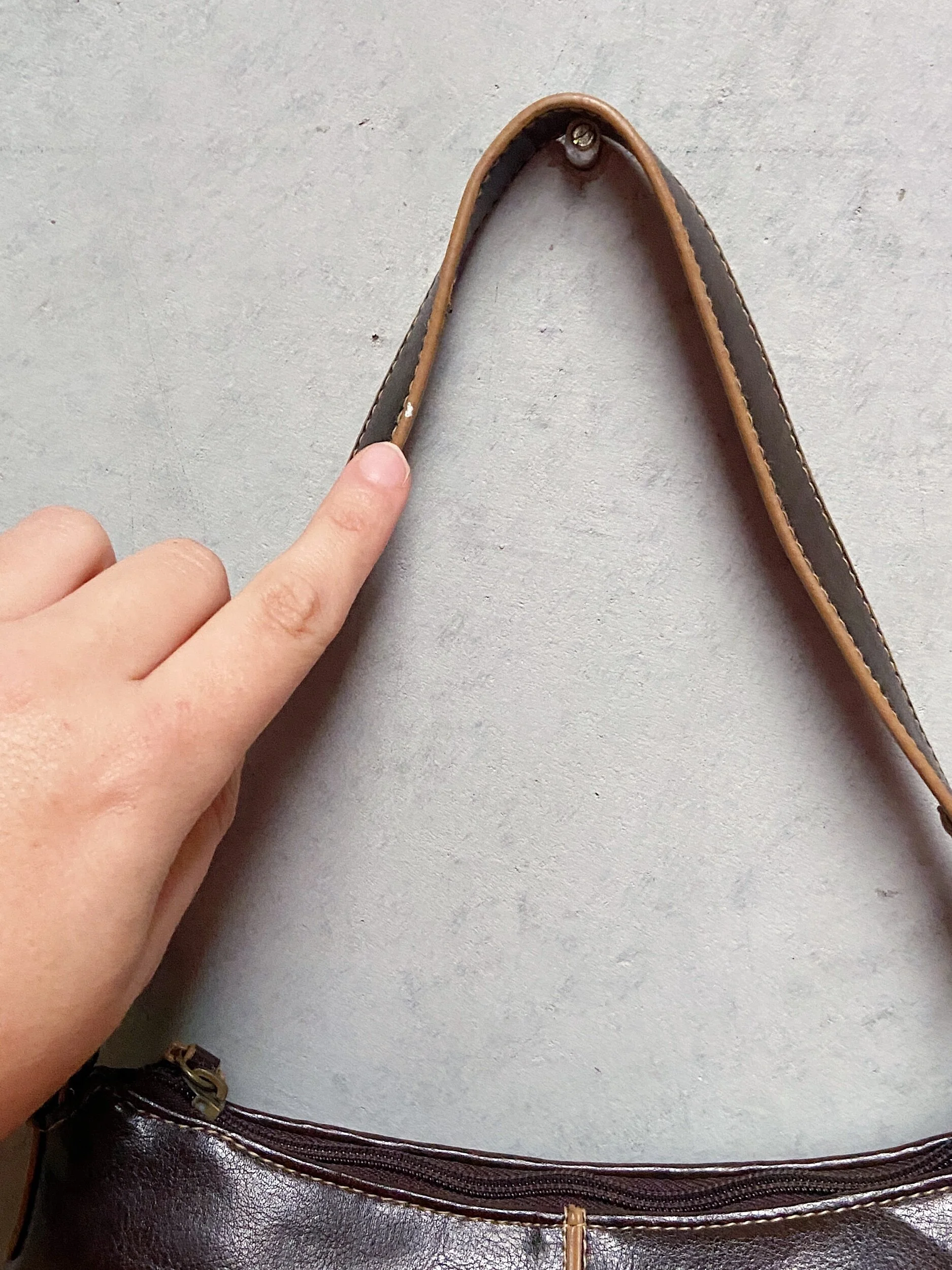 2A31CA9C-3D9A-4317-9601-AC9B715526B1