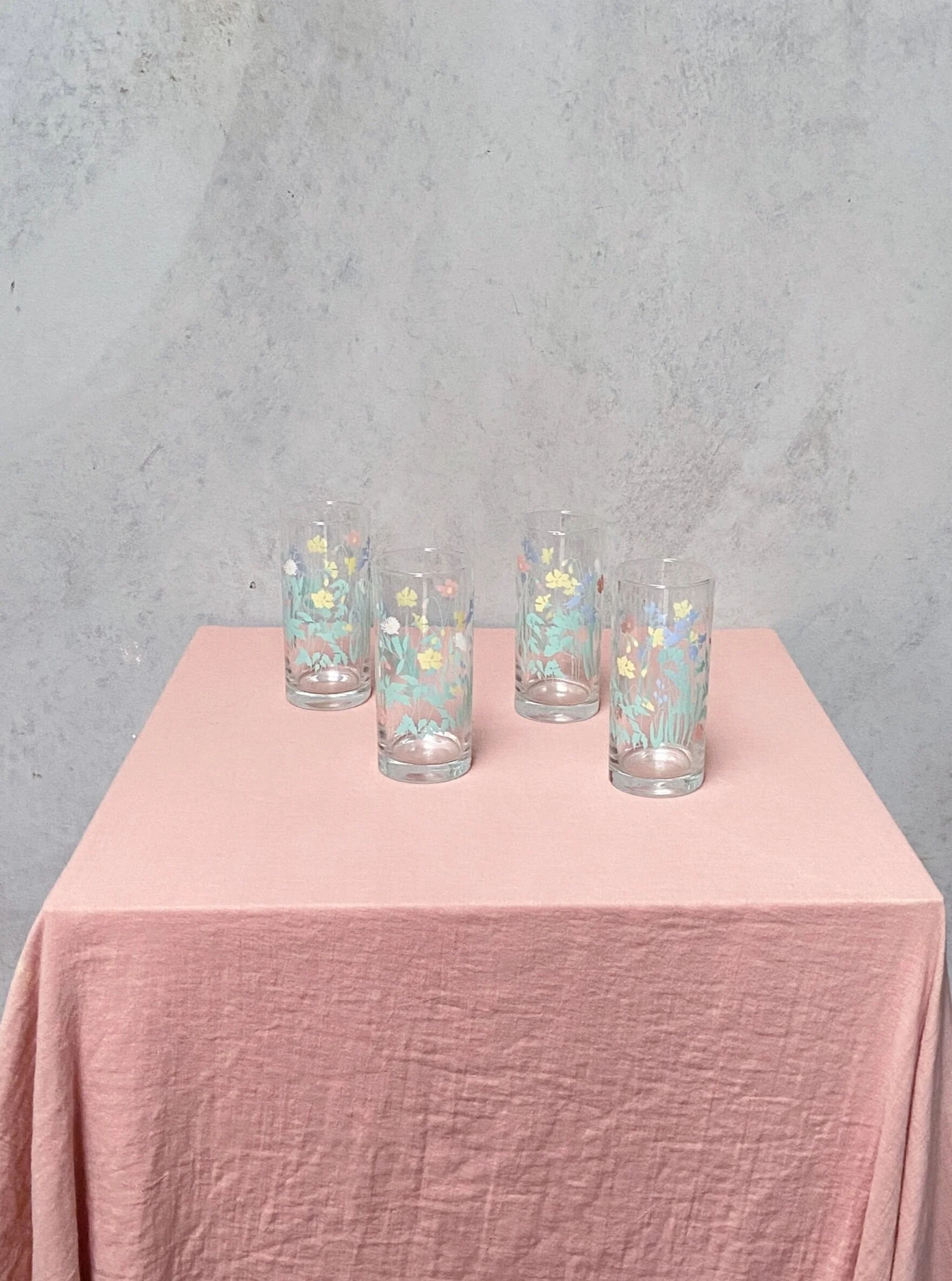 EB974DA1-0ACA-4DC3-A99D-787119E5B4C5