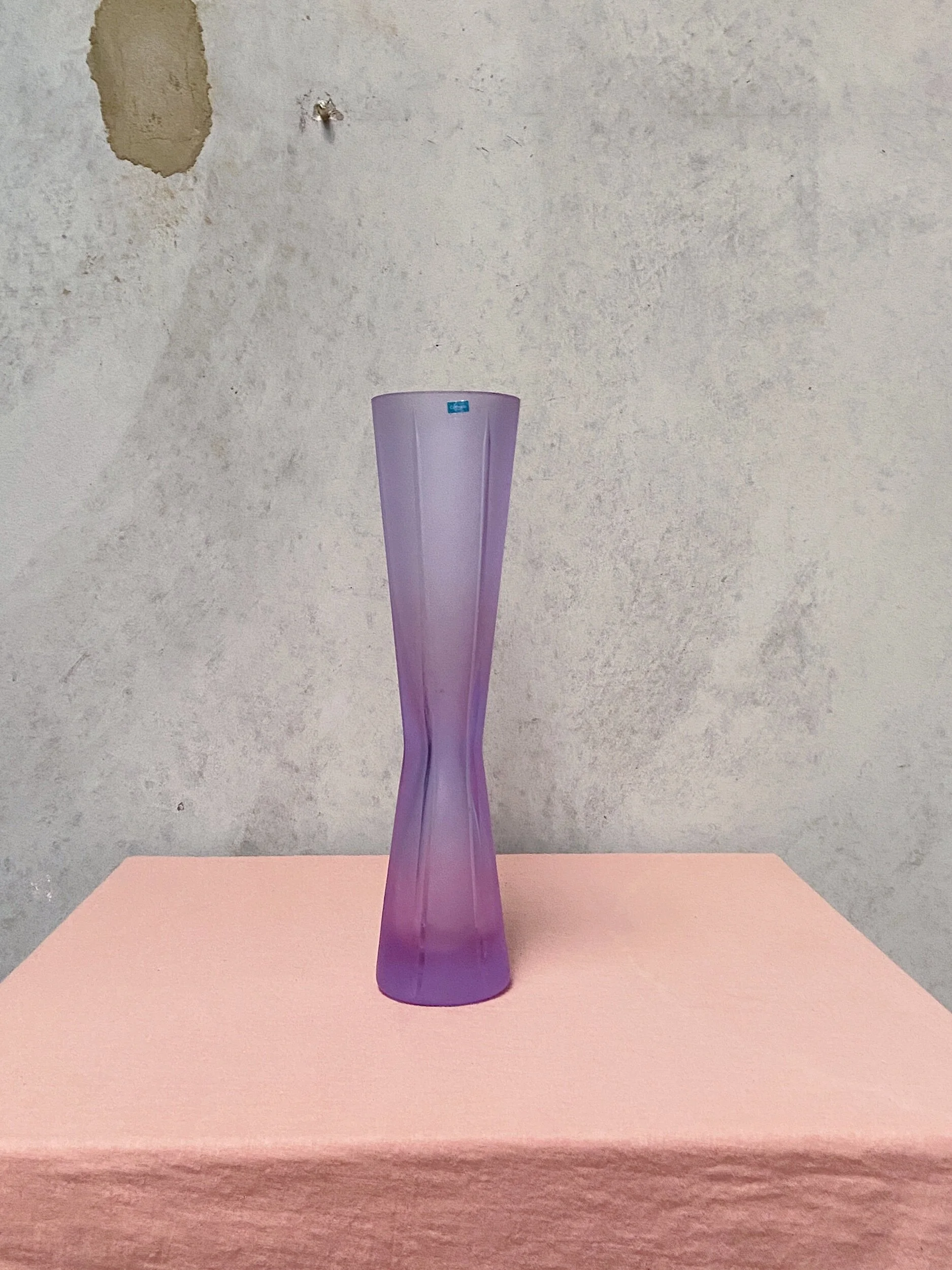 60989925-60E9-41BB-BBEE-1934B5BF3451