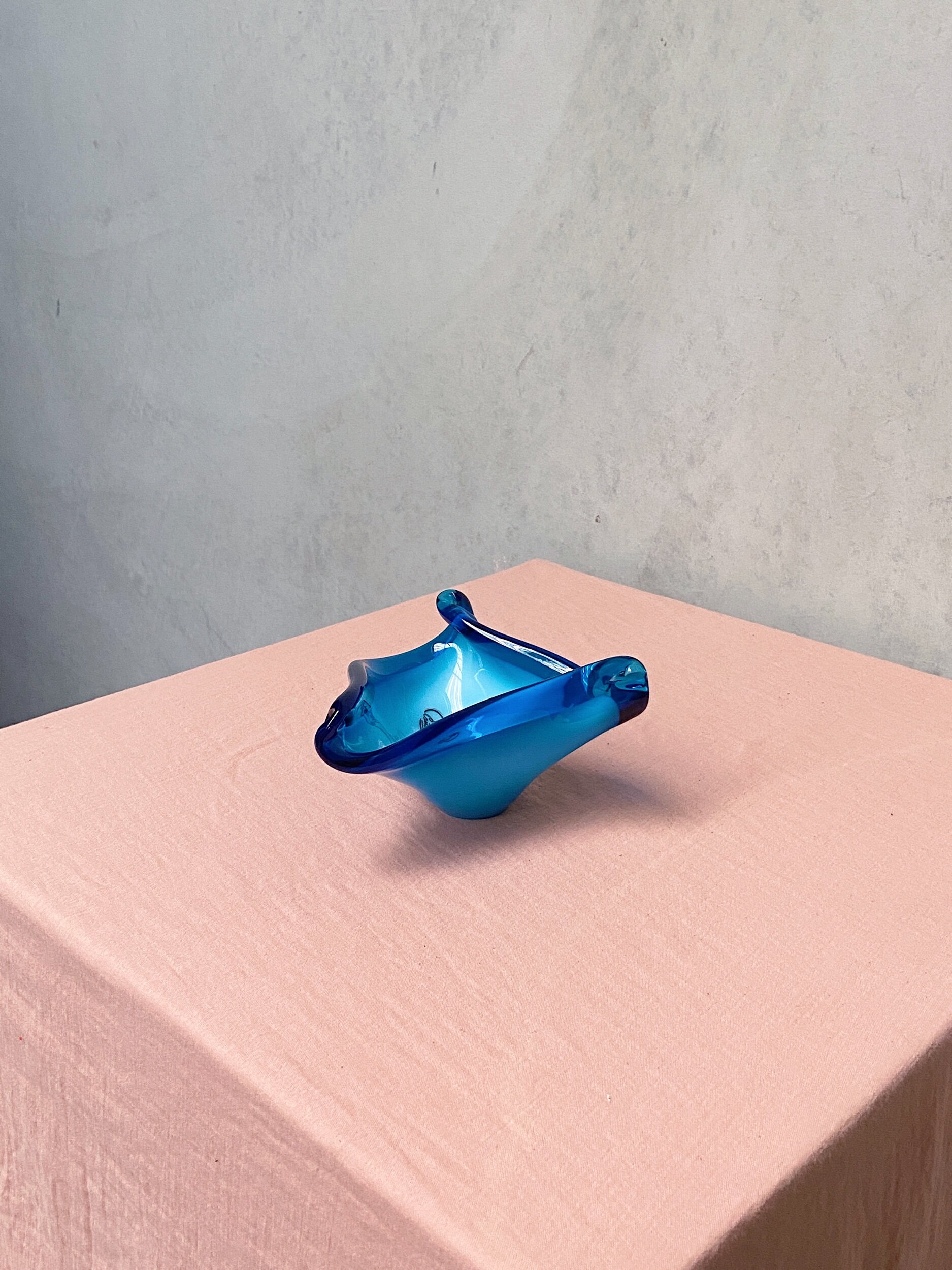 A748ACA0-5A3B-415F-AF62-DE42860A4EF0