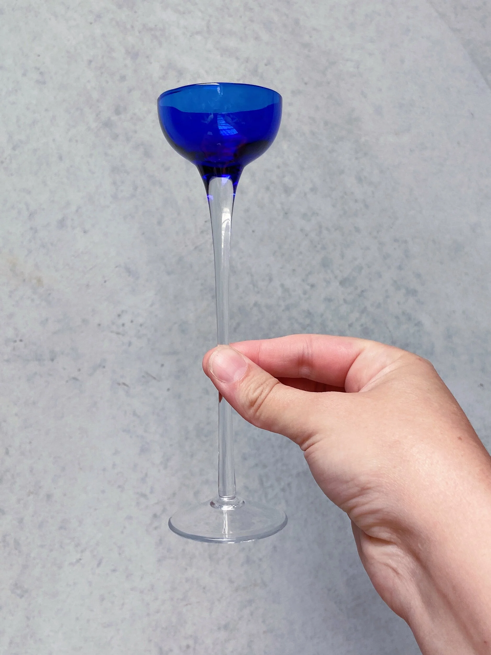 0A213881-9AD5-4122-A140-6C8788A1DDC9