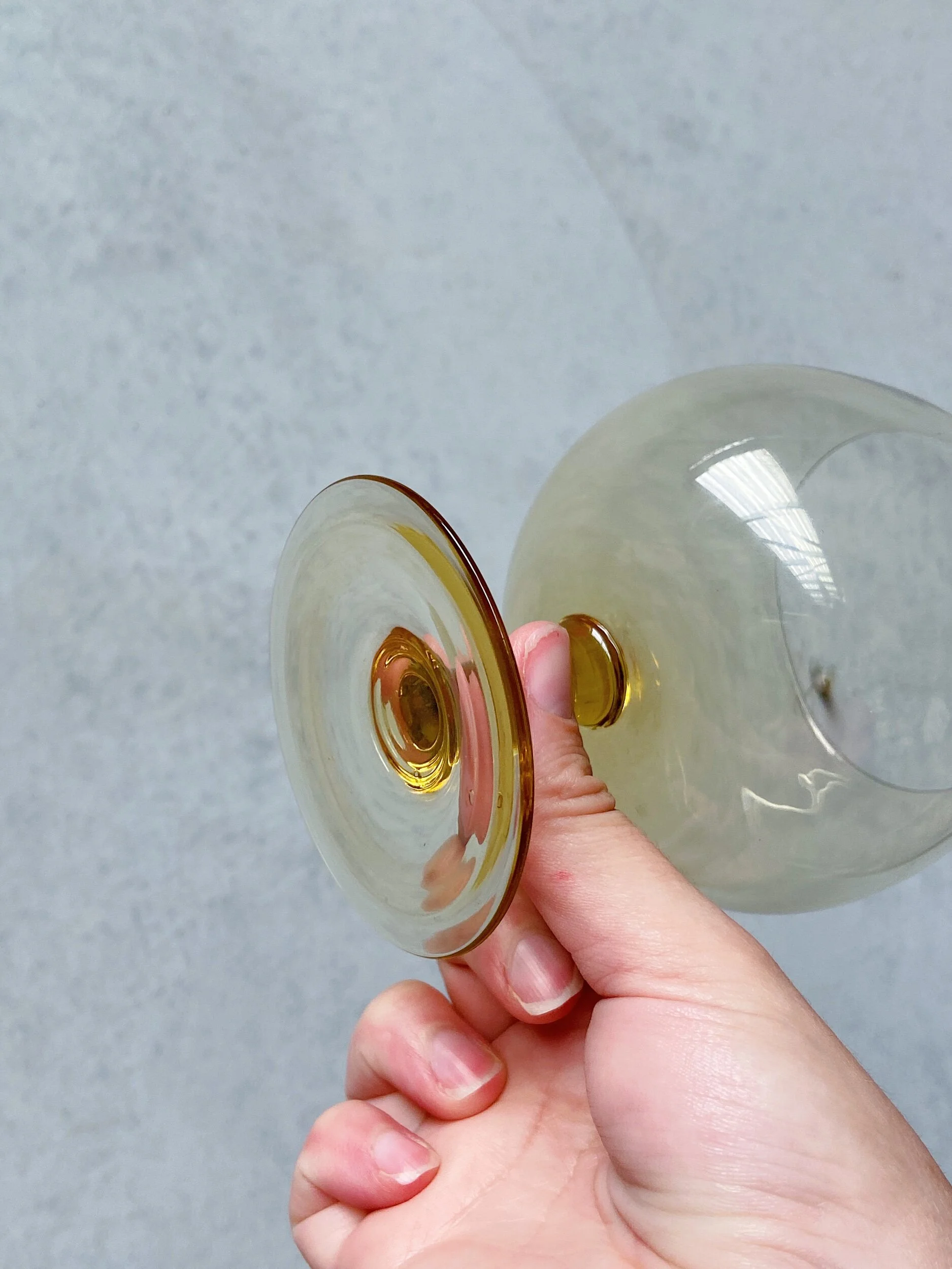 D3B5EC1F-7E15-421E-9871-85CFD7306F61