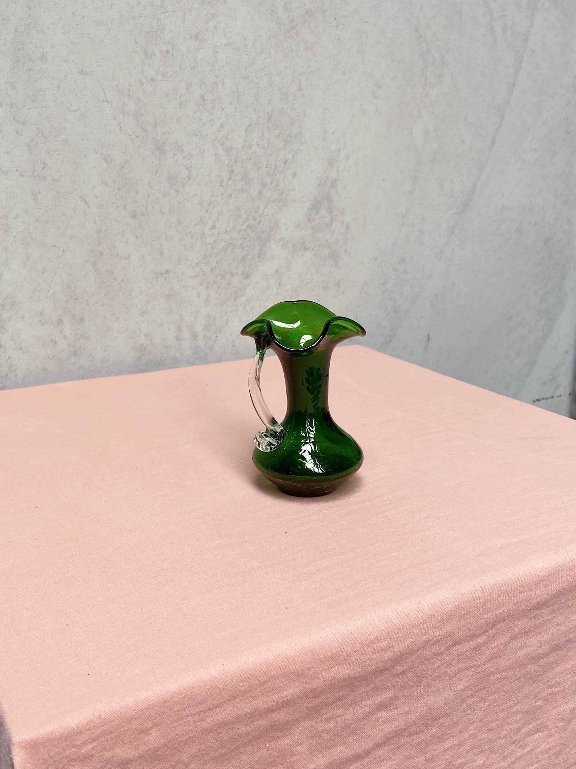 68188E12-D002-40CD-BB8C-5CA7D4315A8F