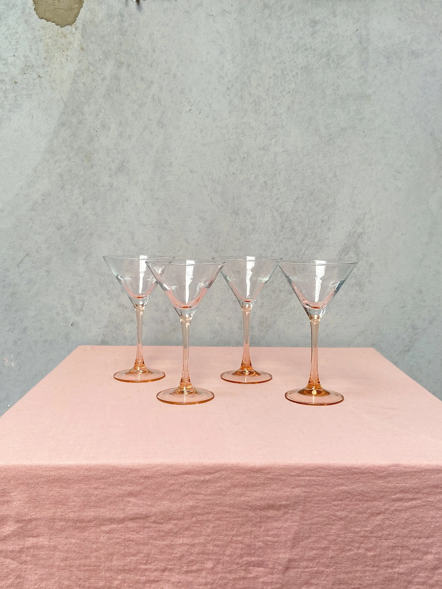 70D9DF4D-D00E-4162-BB57-C5DF963C13AF