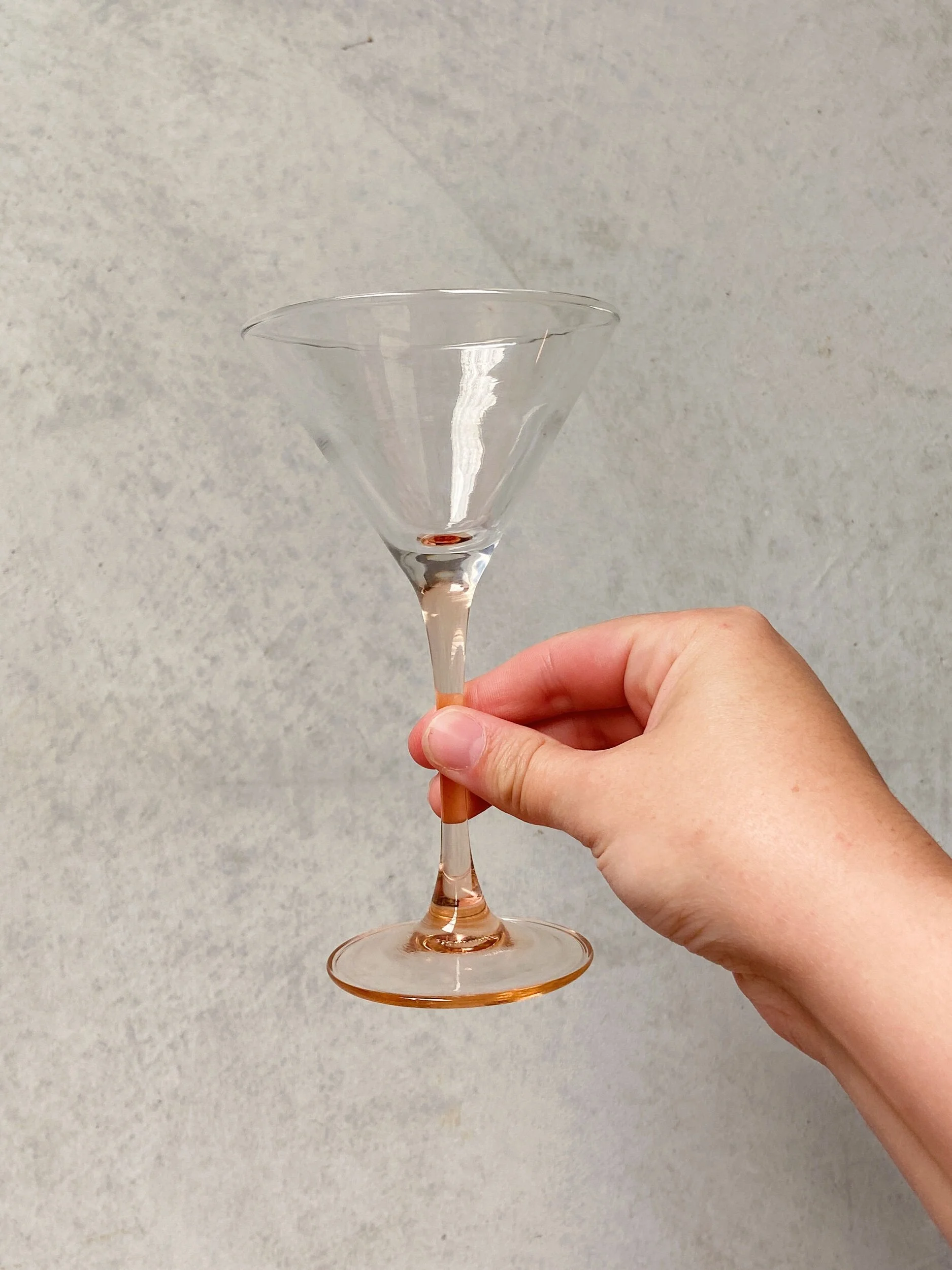 0104DCB2-AE90-42A2-90DA-D31DCAD40105