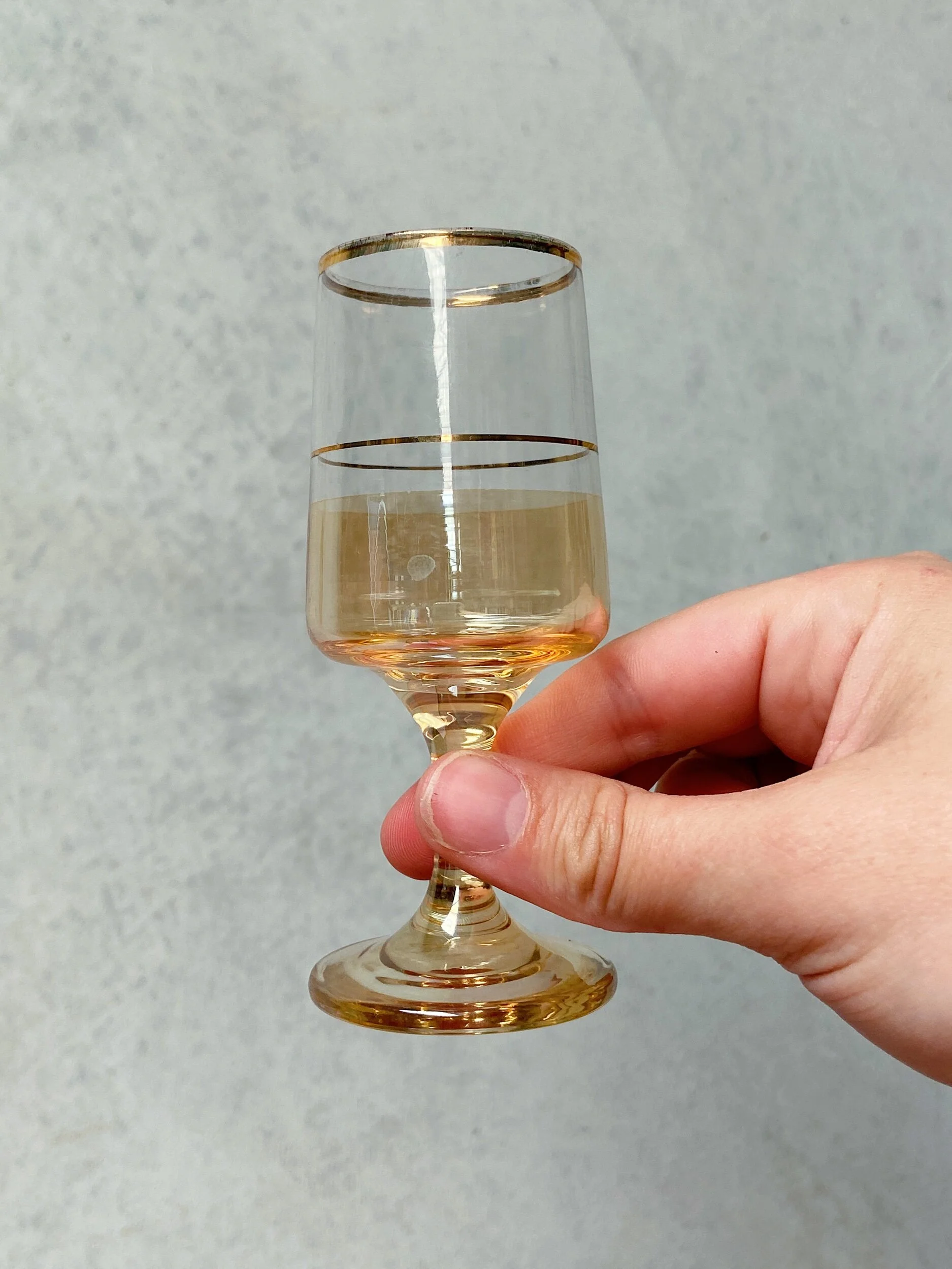 7E06DD7B-1473-4B7E-B20F-4A4009C4F221