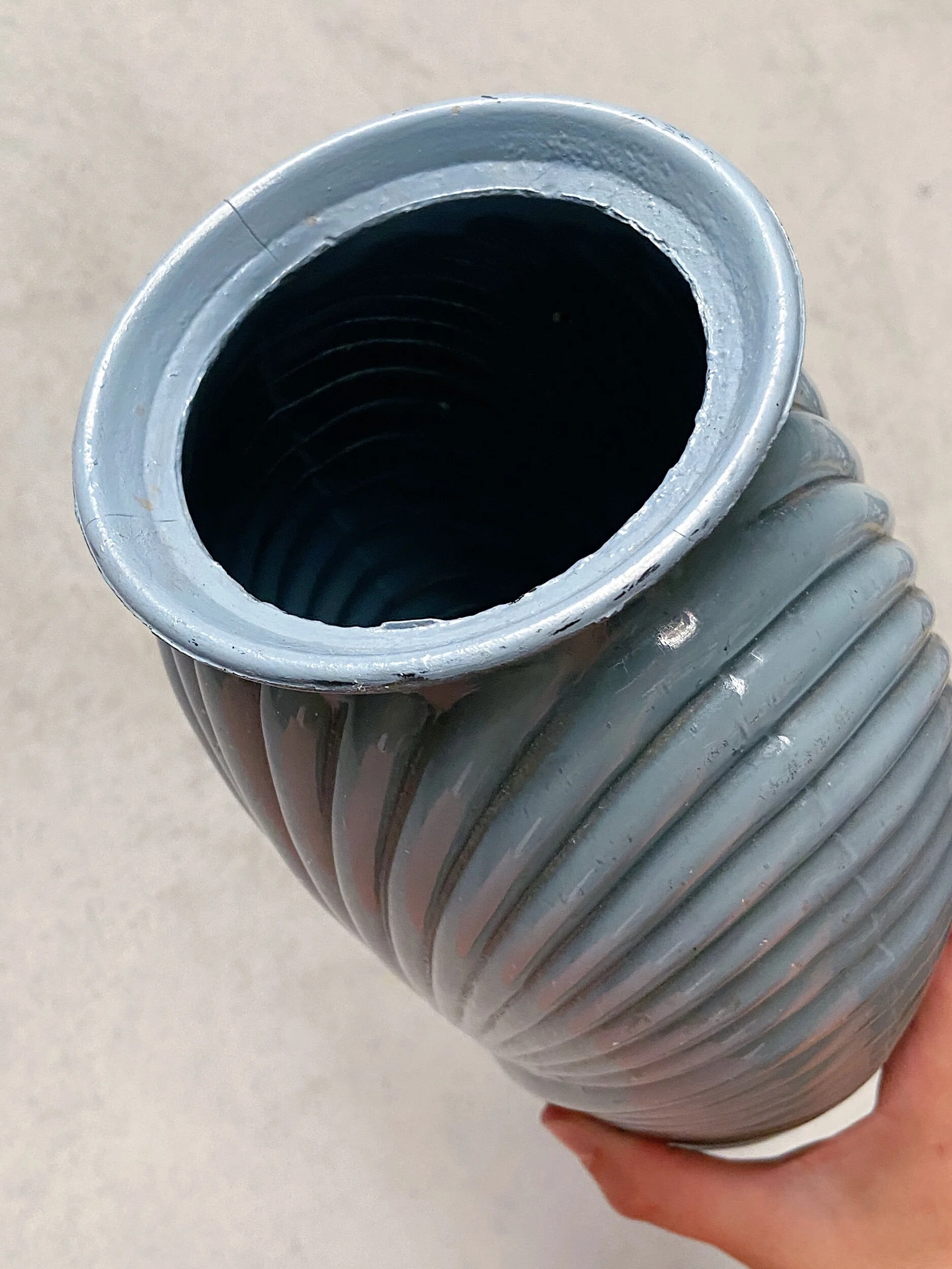 61BC7E4B-1738-49A7-A247-4A7A981177E9