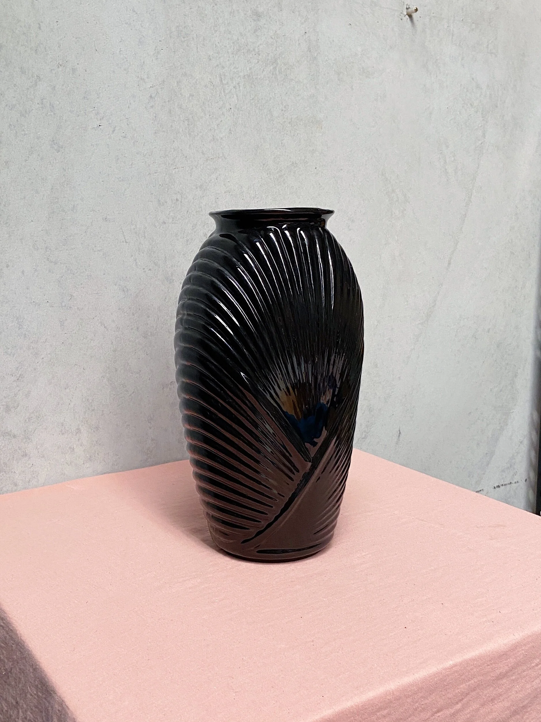 ECC37B55-C9C7-48B4-B770-33EF577031DF