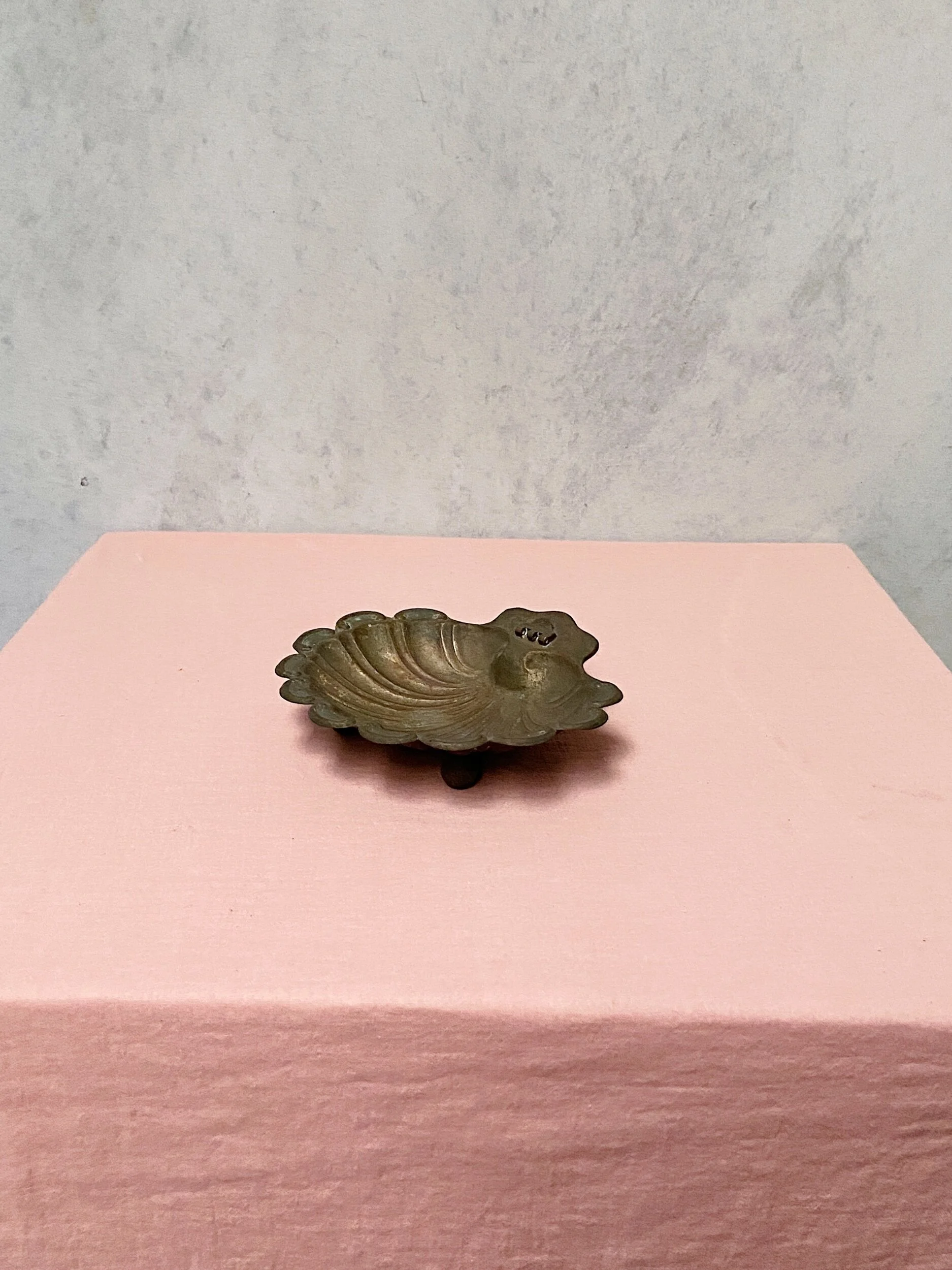 D4860E96-5FB0-42B1-BF6C-B422B40601C7