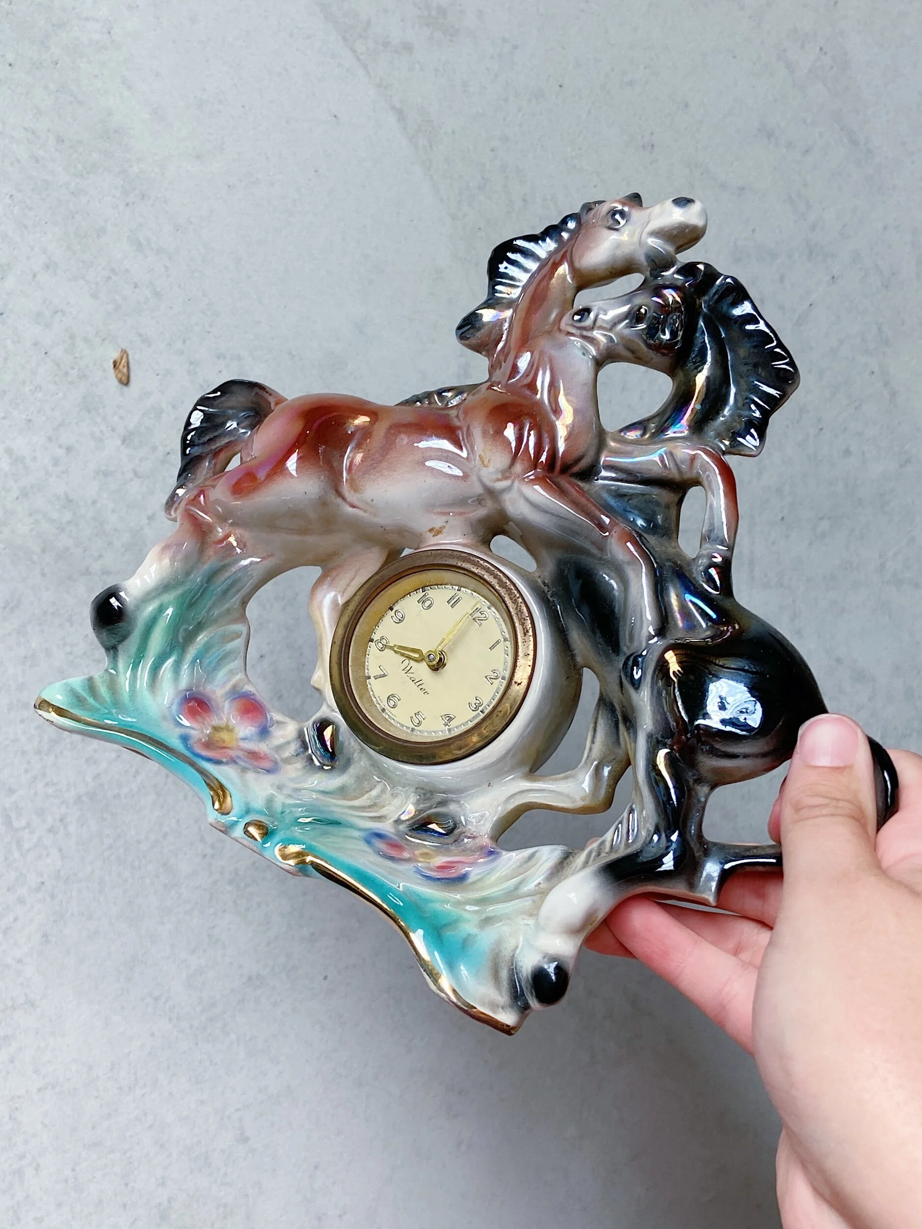 015E60DD-1D7F-43B2-84E7-E0AC71BCA8C2