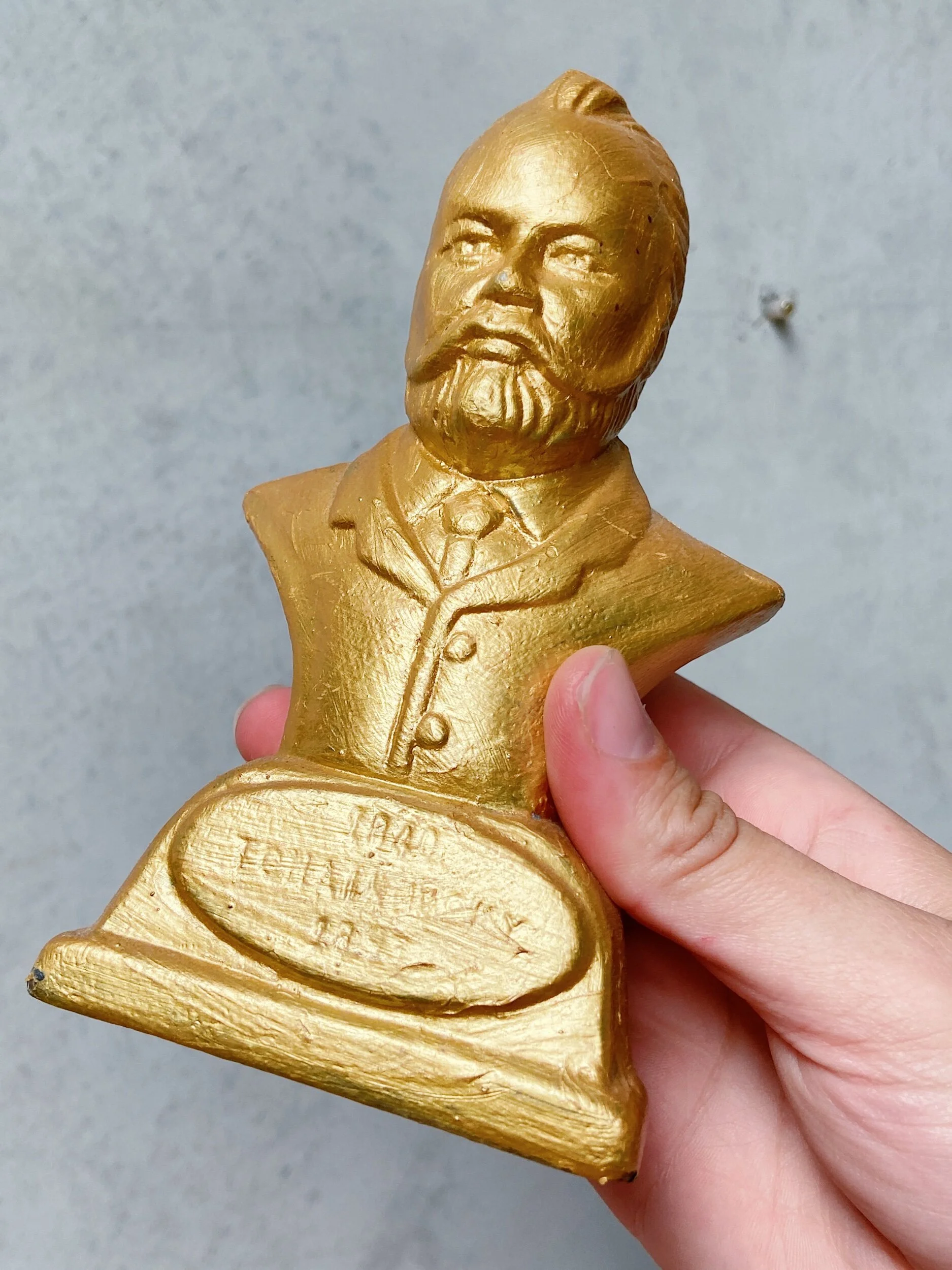 2B2312CD-BA5F-495A-9ABD-E5C7D17CB1E4