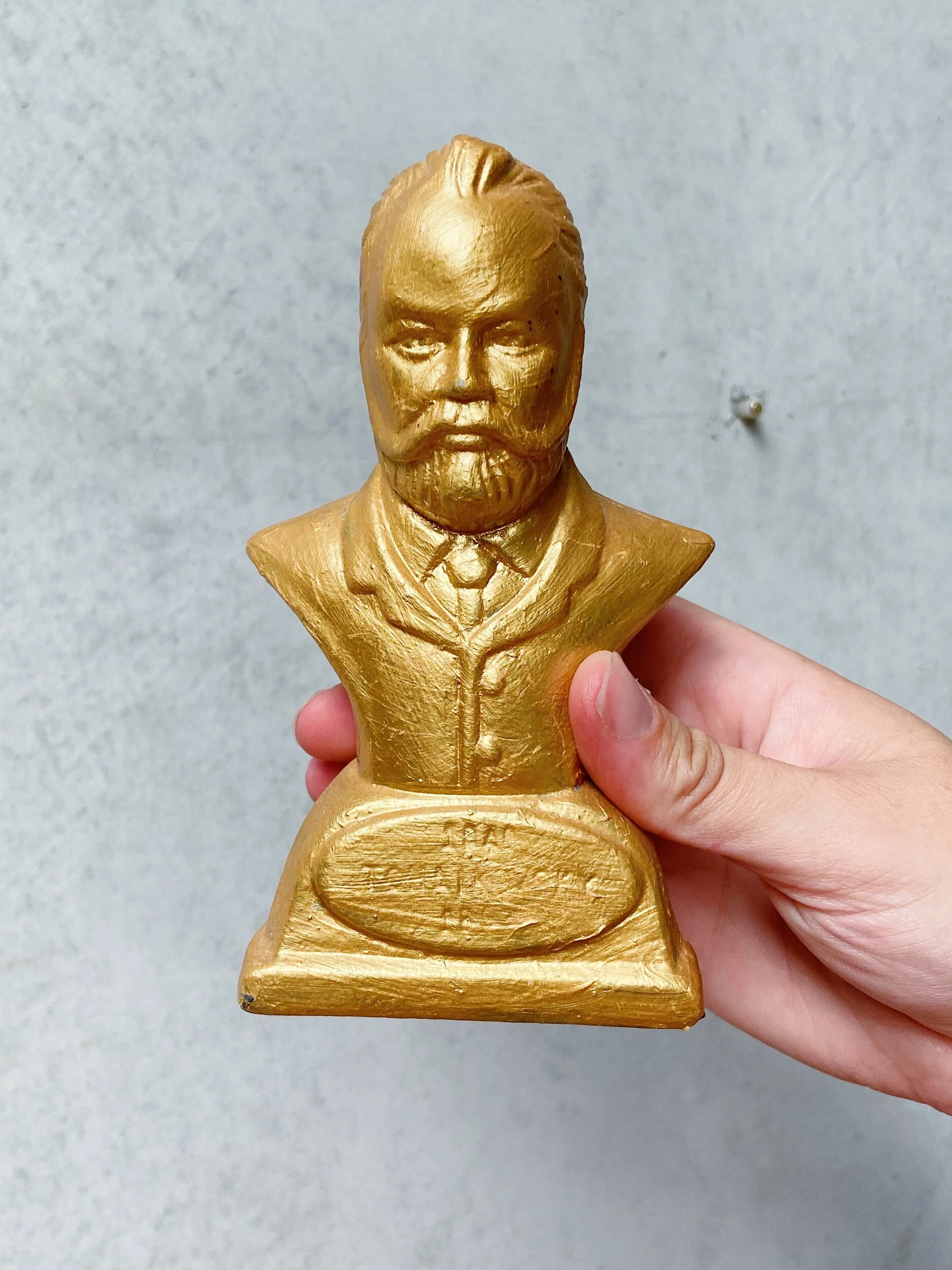 6A627566-3AED-41D5-8EFF-DEB6A3EA78A8