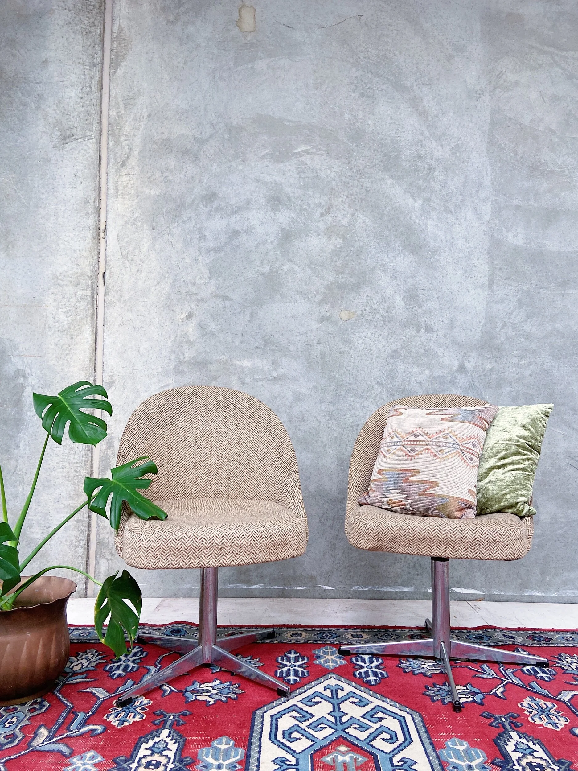 32DF7897-6F1E-4BD0-9A1C-362F8E8D6985