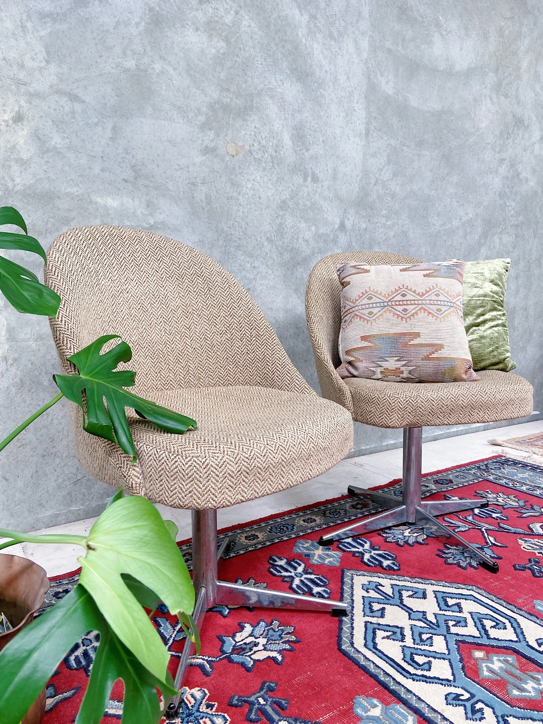 A022506D-A182-4AE1-9A39-013AFBB2400B