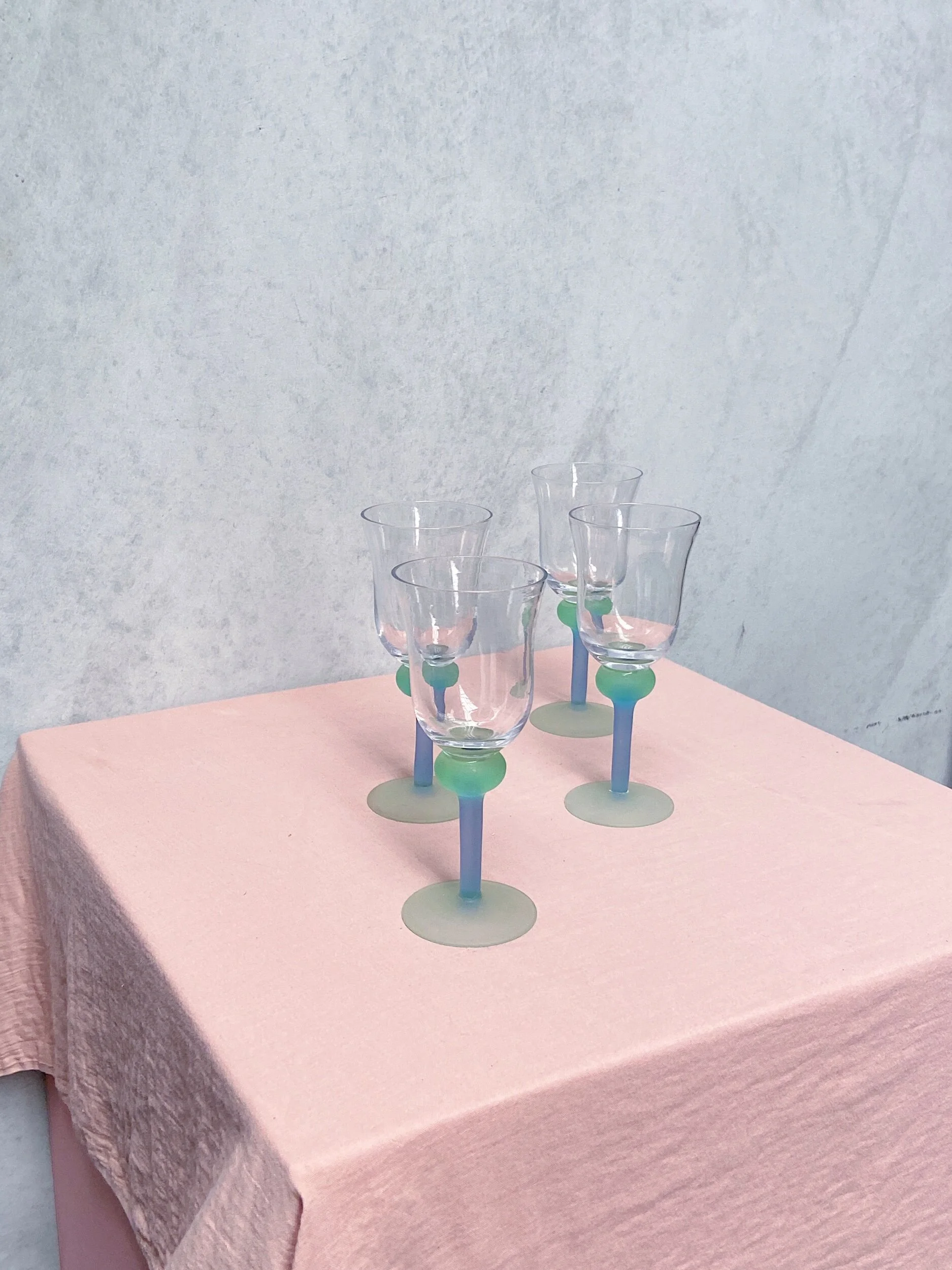 A17CE7DB-89CC-4C06-96F0-F3880B539987