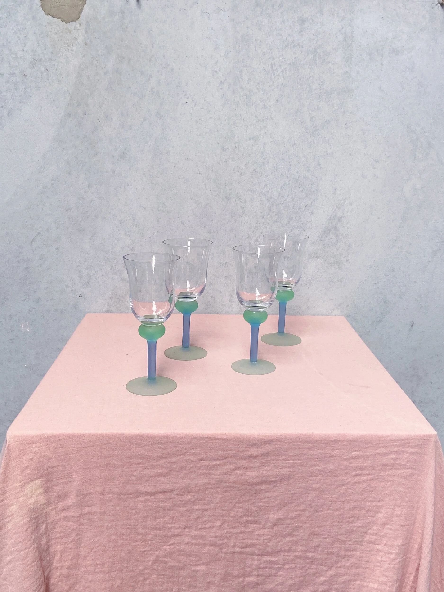 4B50D4C1-2C2C-4A5E-81A3-FEFB535EE61F