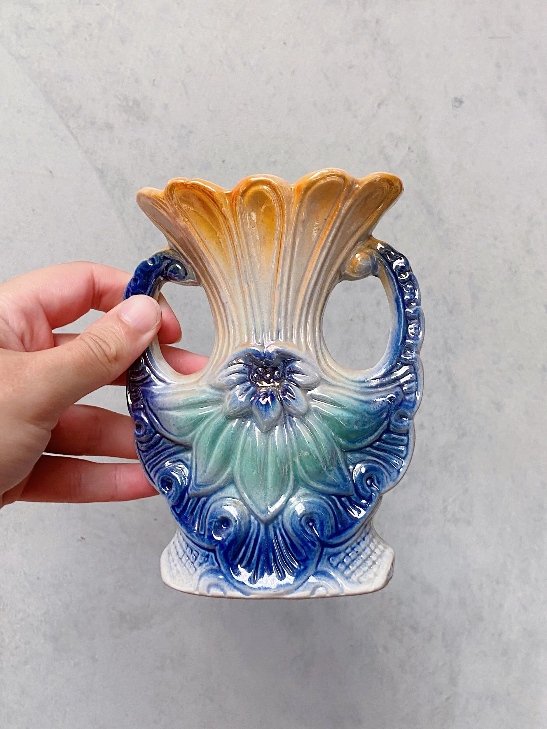 F25D746E-5732-44E6-8CF3-DF7666DD7B88