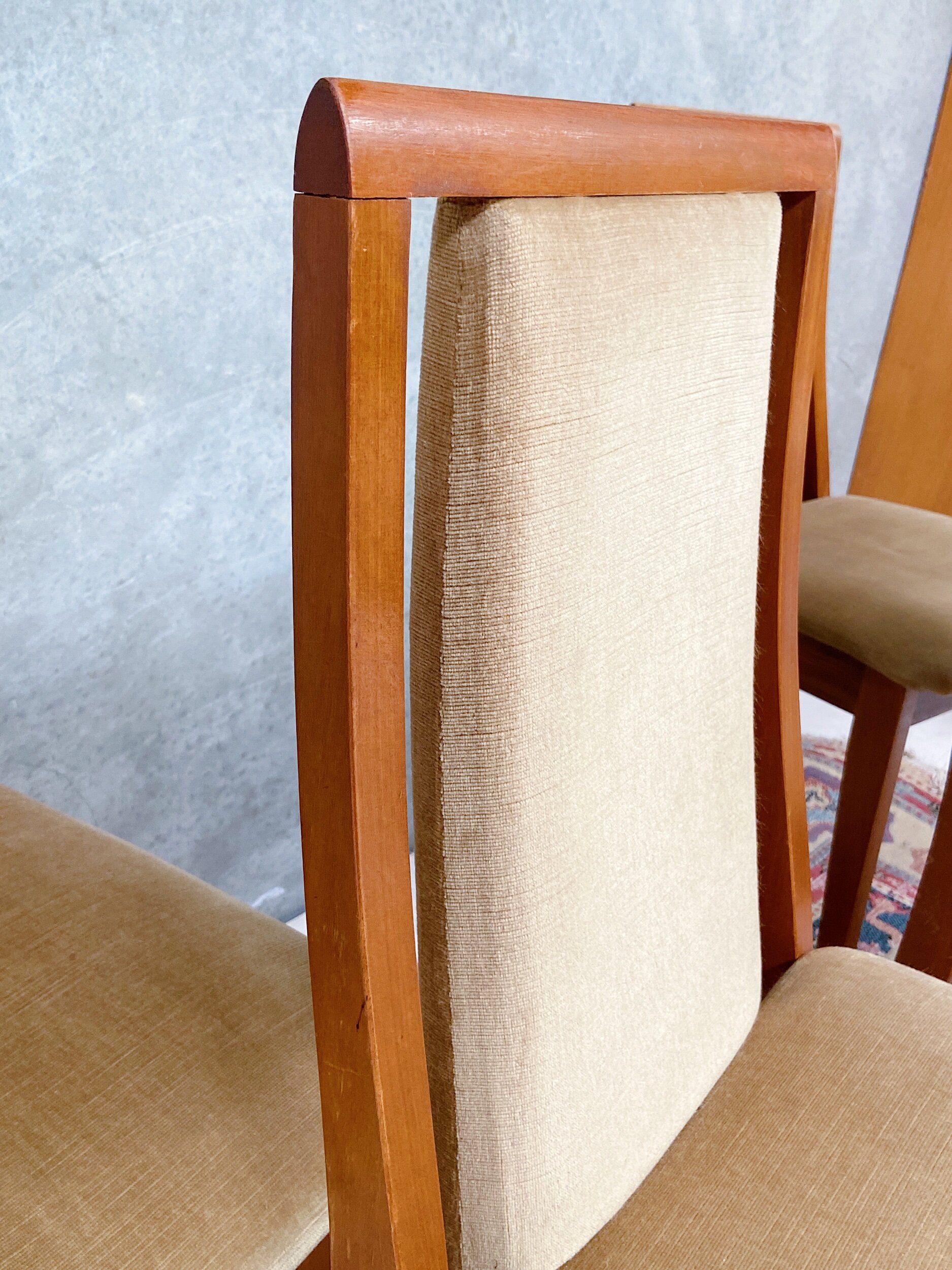 5F62CB1E-5207-471A-A8BE-C12C4BB486EF