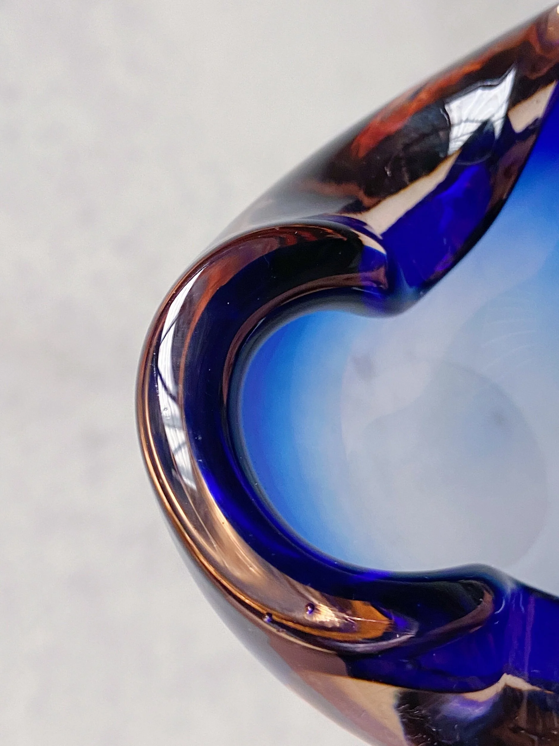 1D940B25-2651-42C7-A207-95BFCE9ADFE6