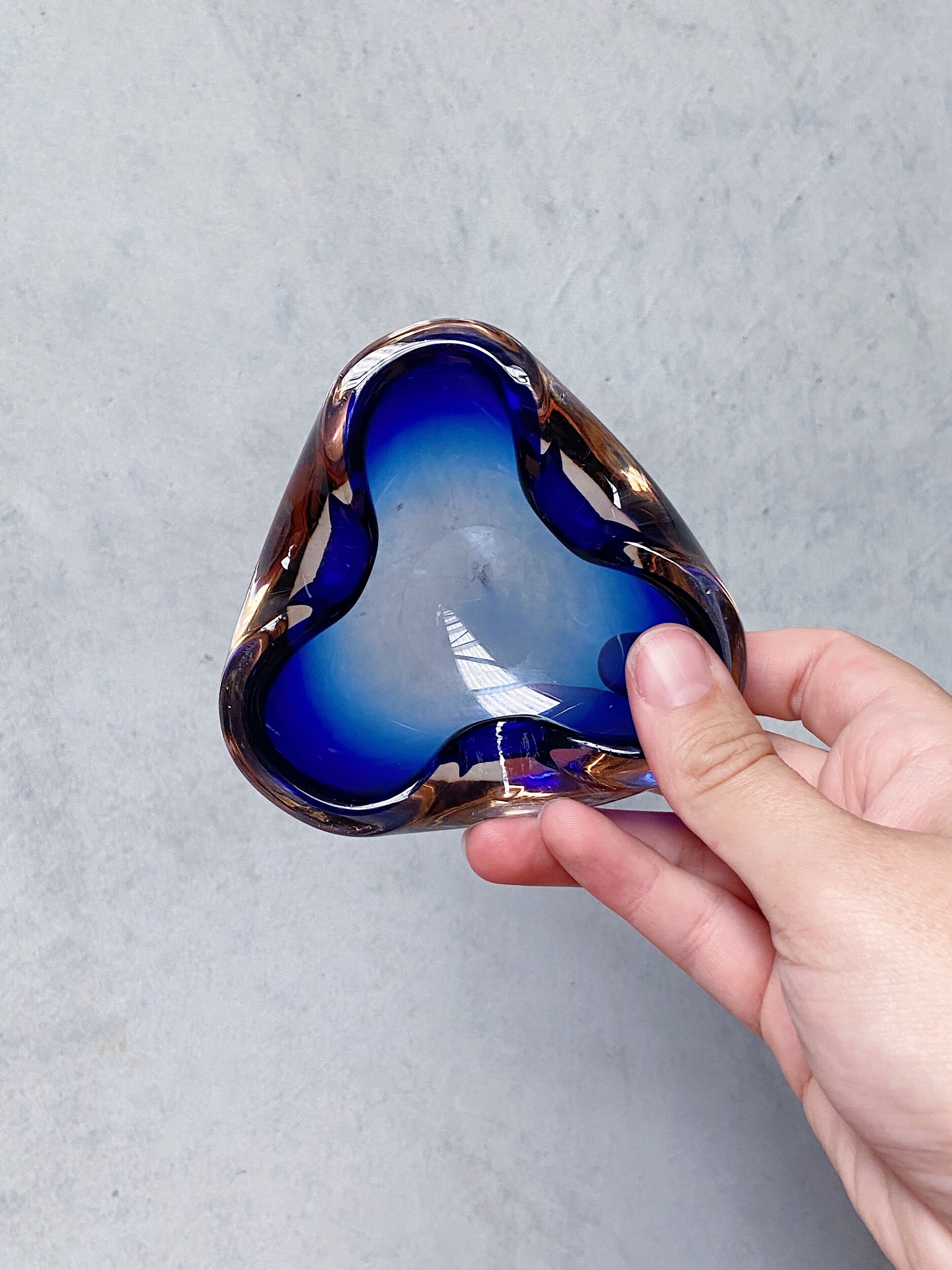 3D49D829-26F6-4626-9EFF-971B9893D303