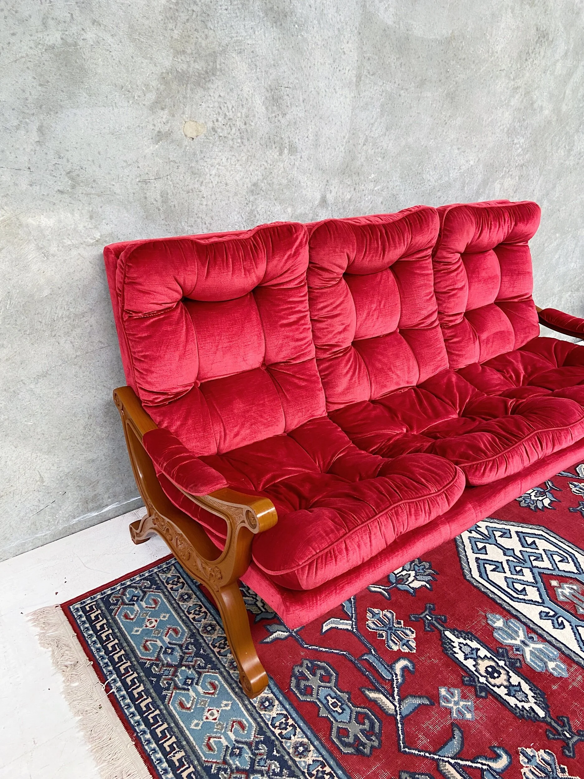 81CB2E99-C6BB-4D14-8229-04C3EEE1BCE6