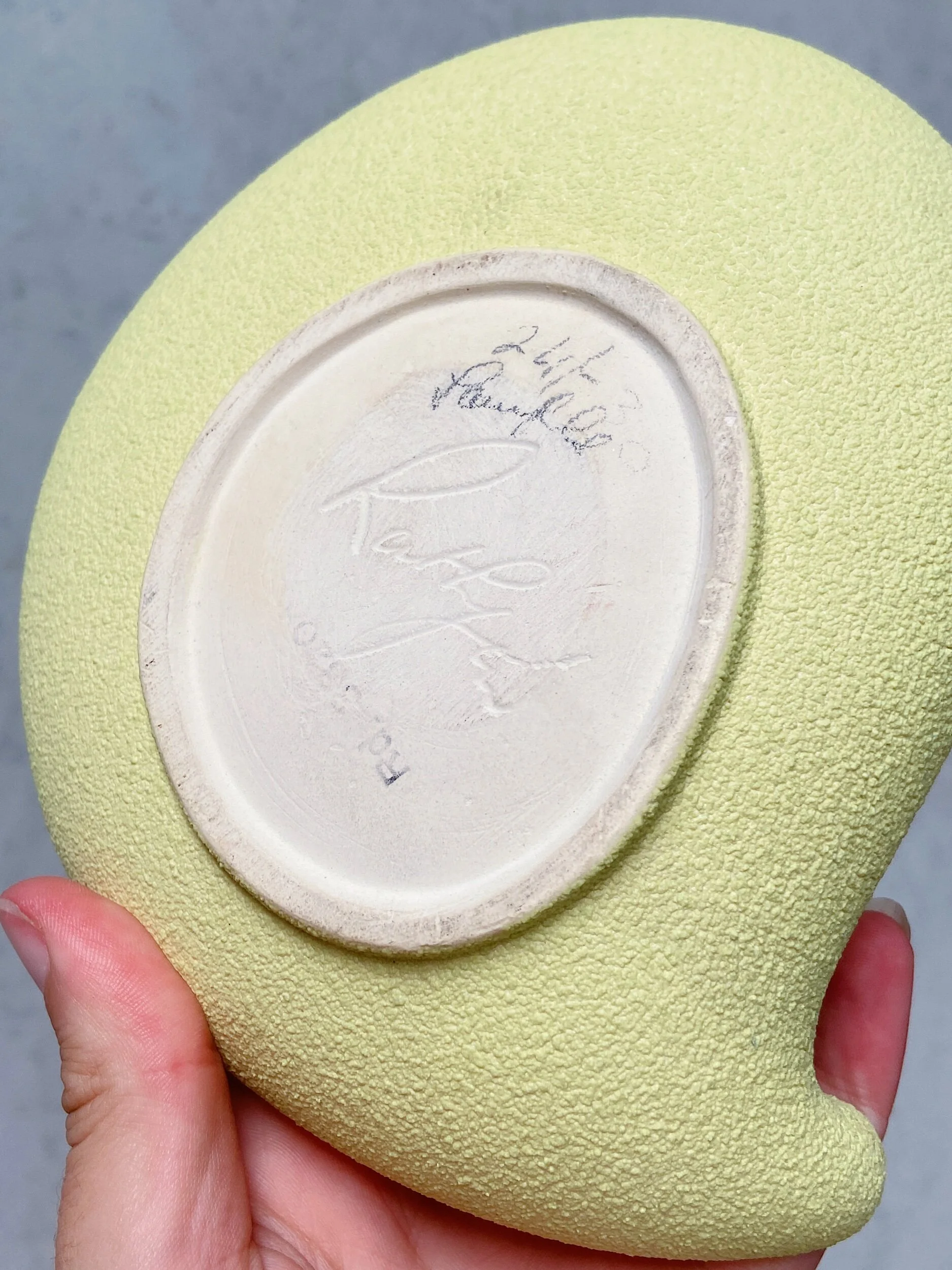 93475733-7B5B-4B7B-B51C-D5C50469D941