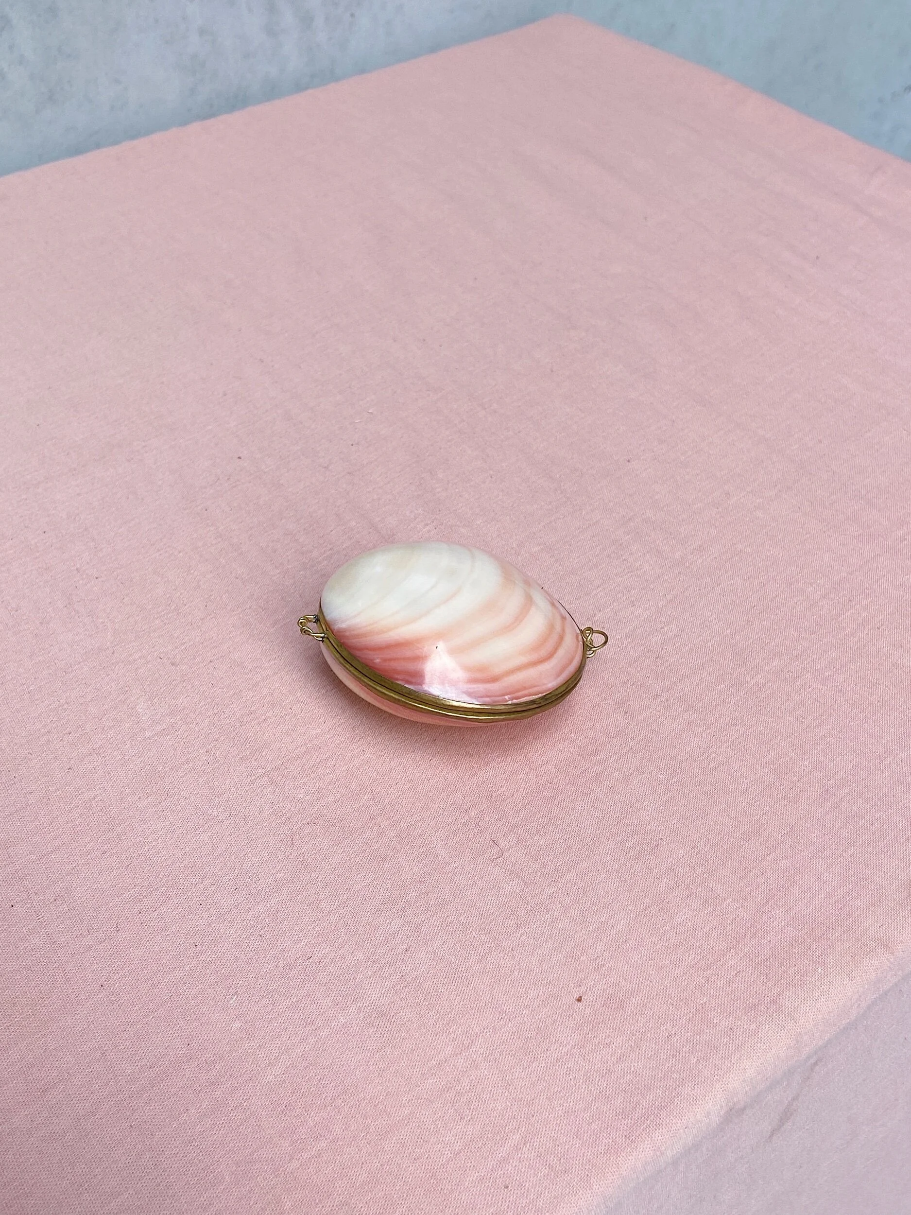 2F4B196F-8BFA-49D6-9F89-02693B386DB1