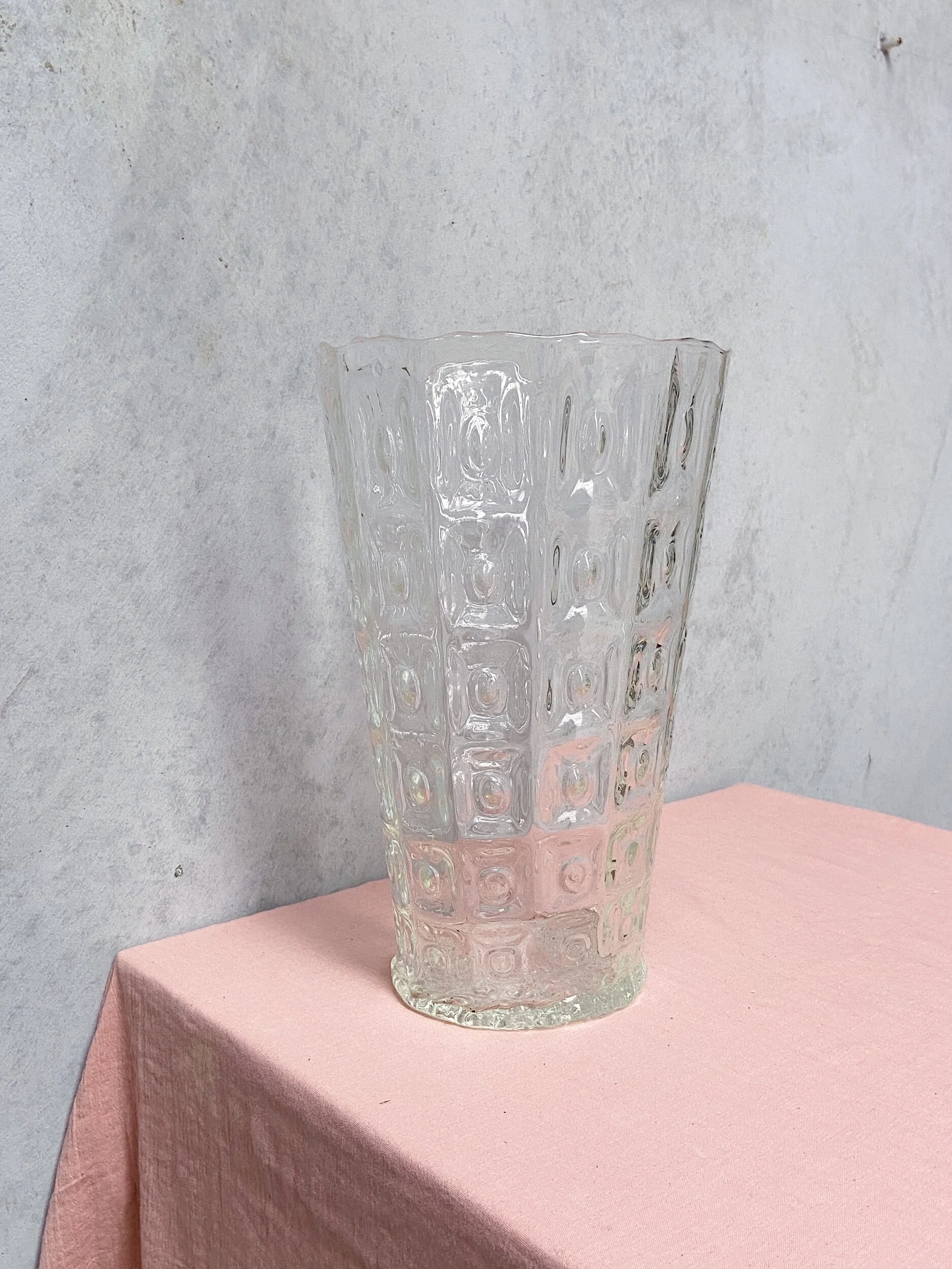 5BDA3151-0338-495D-80F4-E6B52F09B858