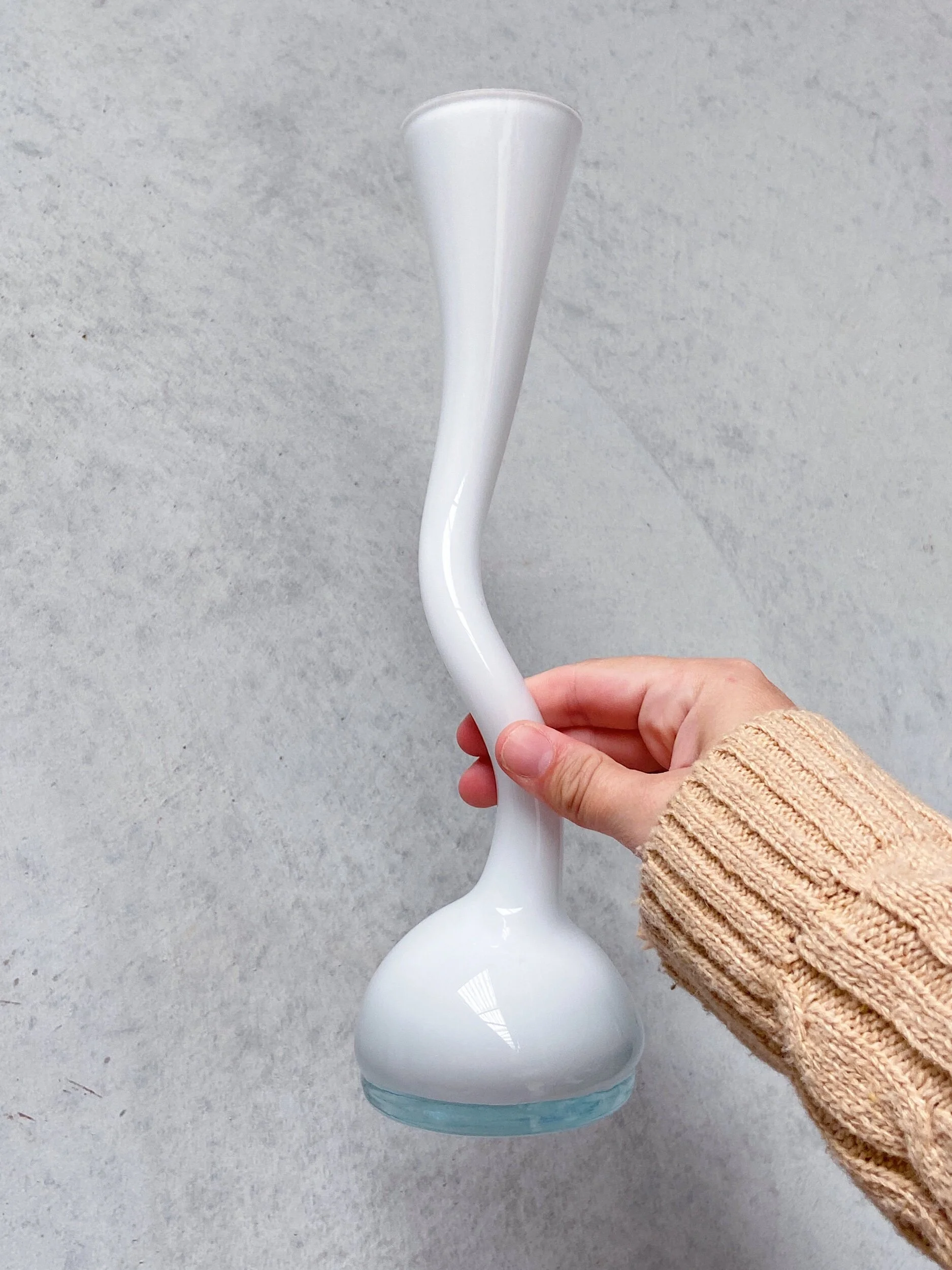 896D17B3-9C78-46A6-BECB-429C8F4AD8F5