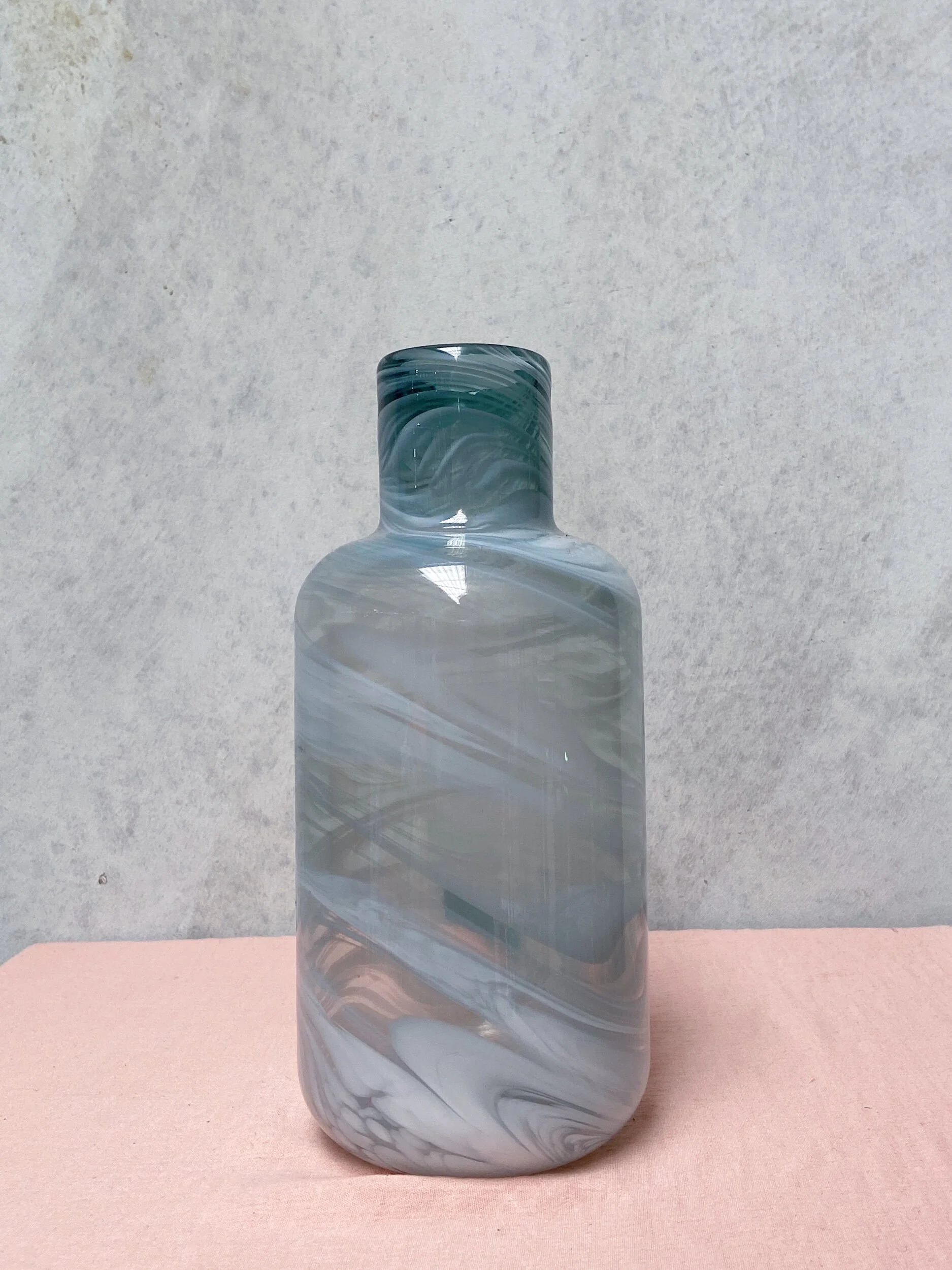 7BC8035C-3213-4F04-A934-8E77AFDF1093