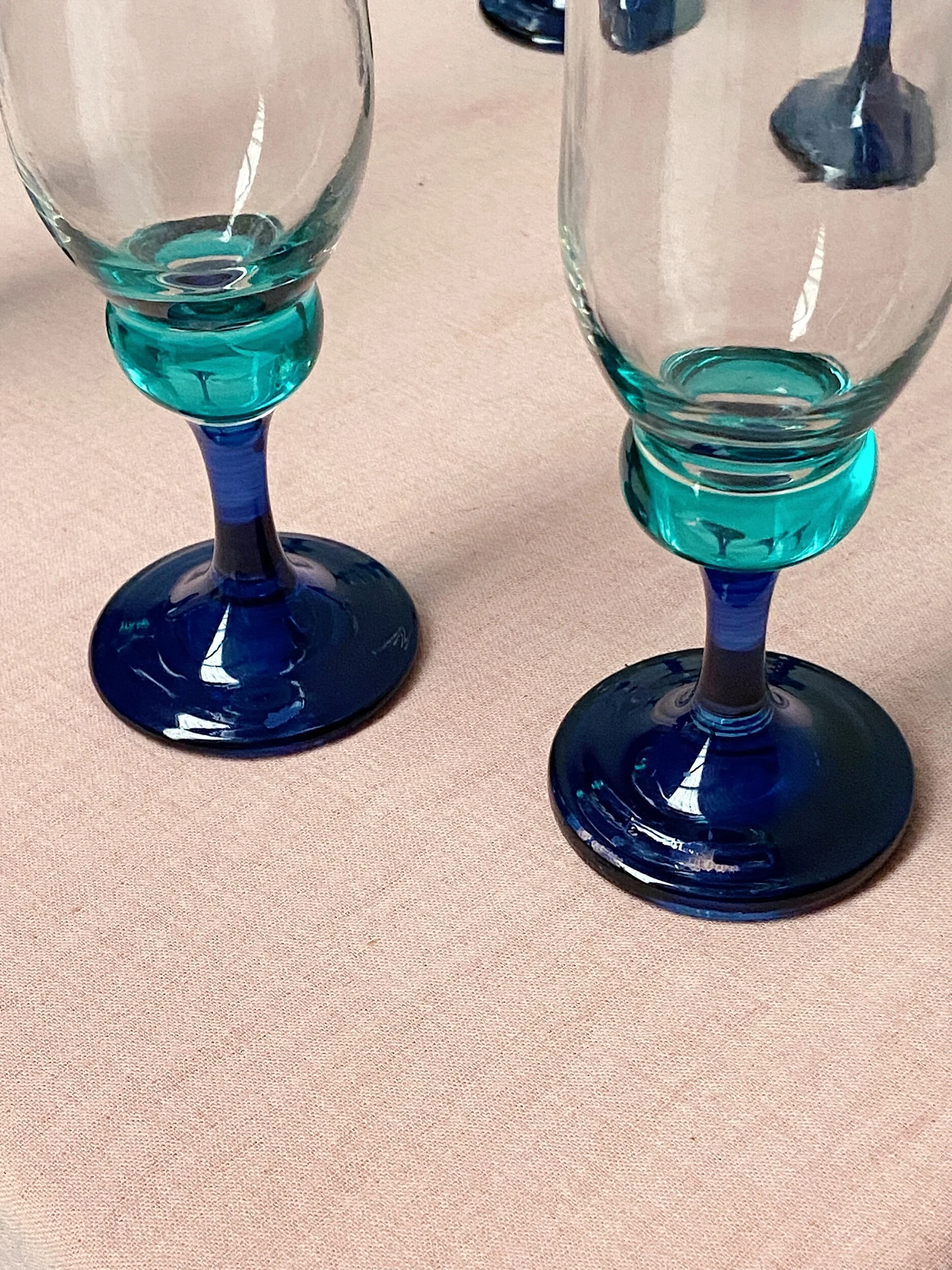 EDA6EC58-0A0E-4022-8A17-132C74D795A5