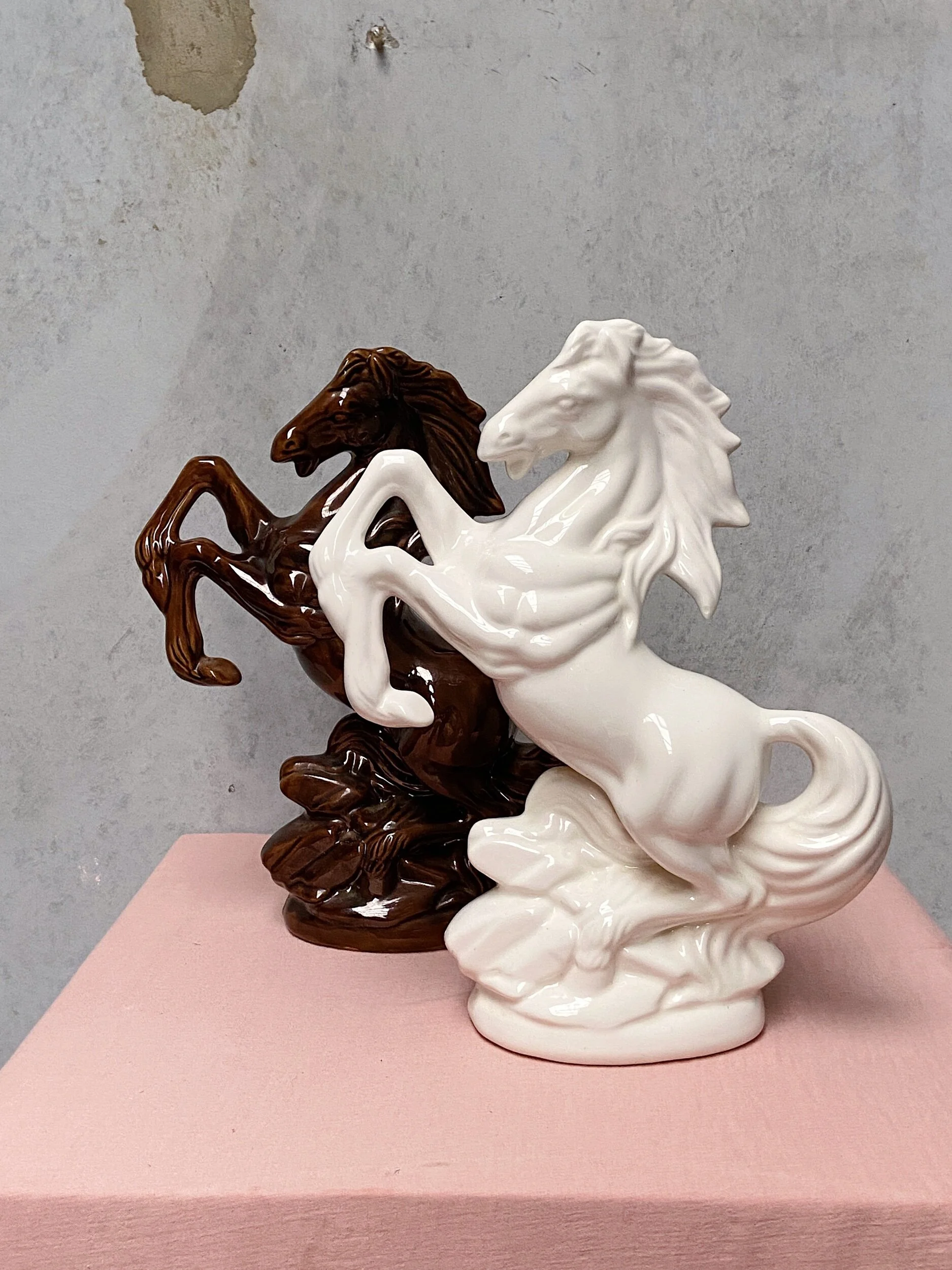 B9F88C8F-CA5D-4CAF-BF41-4A8AD0EBA25C