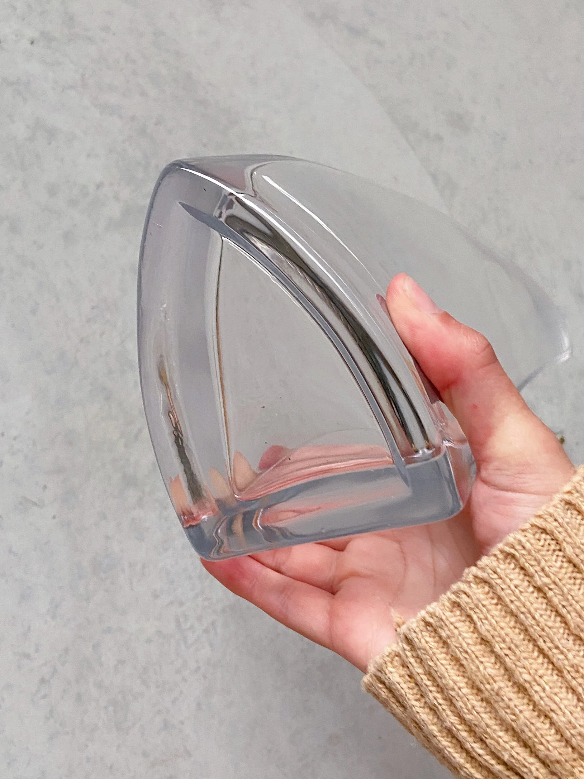 CE23E344-59C9-4C68-B816-78A36C91D65E