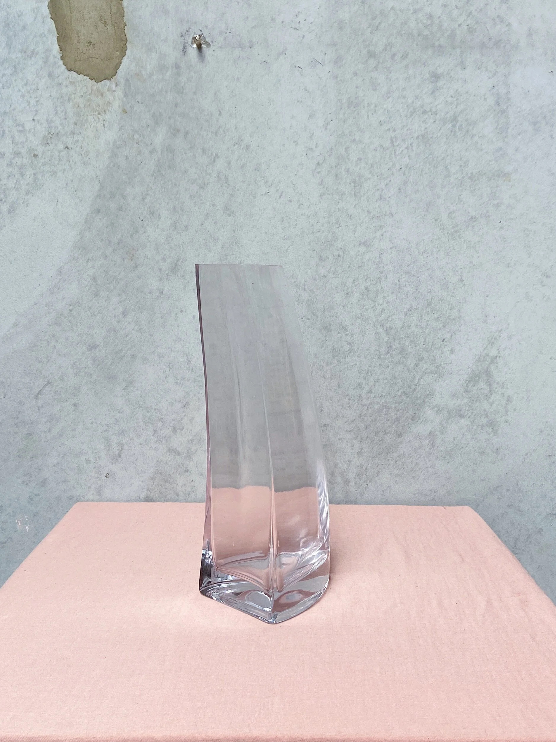 D9731B81-0C3A-44B8-A450-3C420DC46842