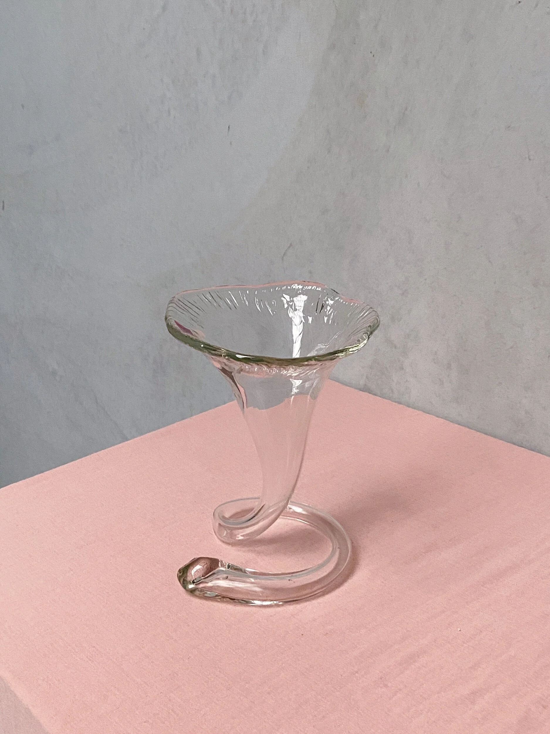 FBDFFD08-D9B4-4B46-939E-BD2BCDC3BC4D