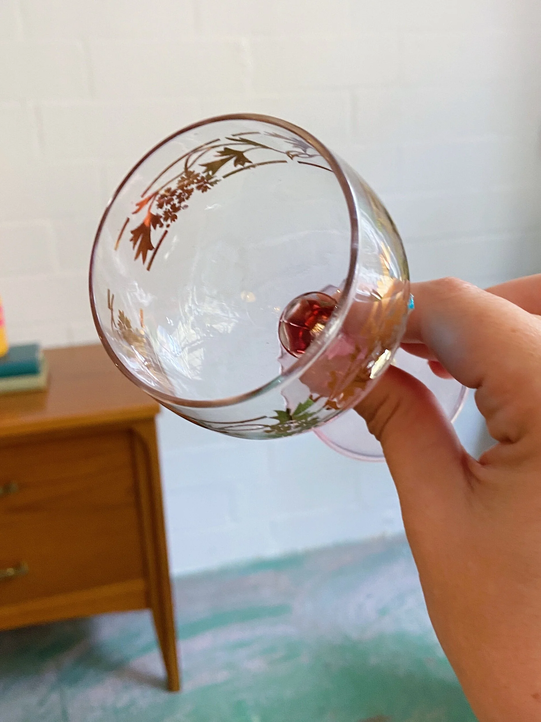 4B853B8A-26EE-497E-BEA9-2BCC2BA32B91