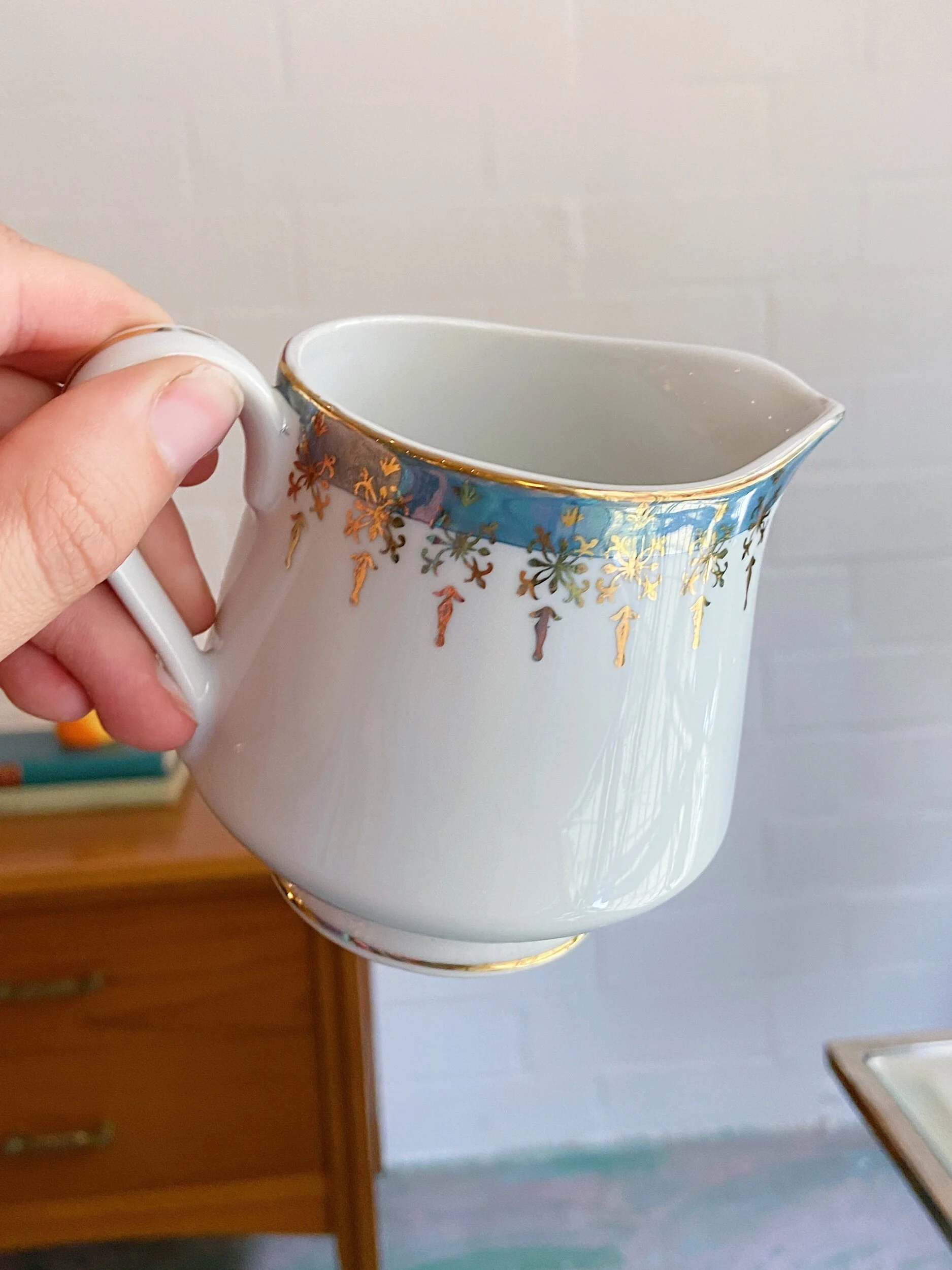 062DFA42-303A-42BC-B4F9-4120643CE212