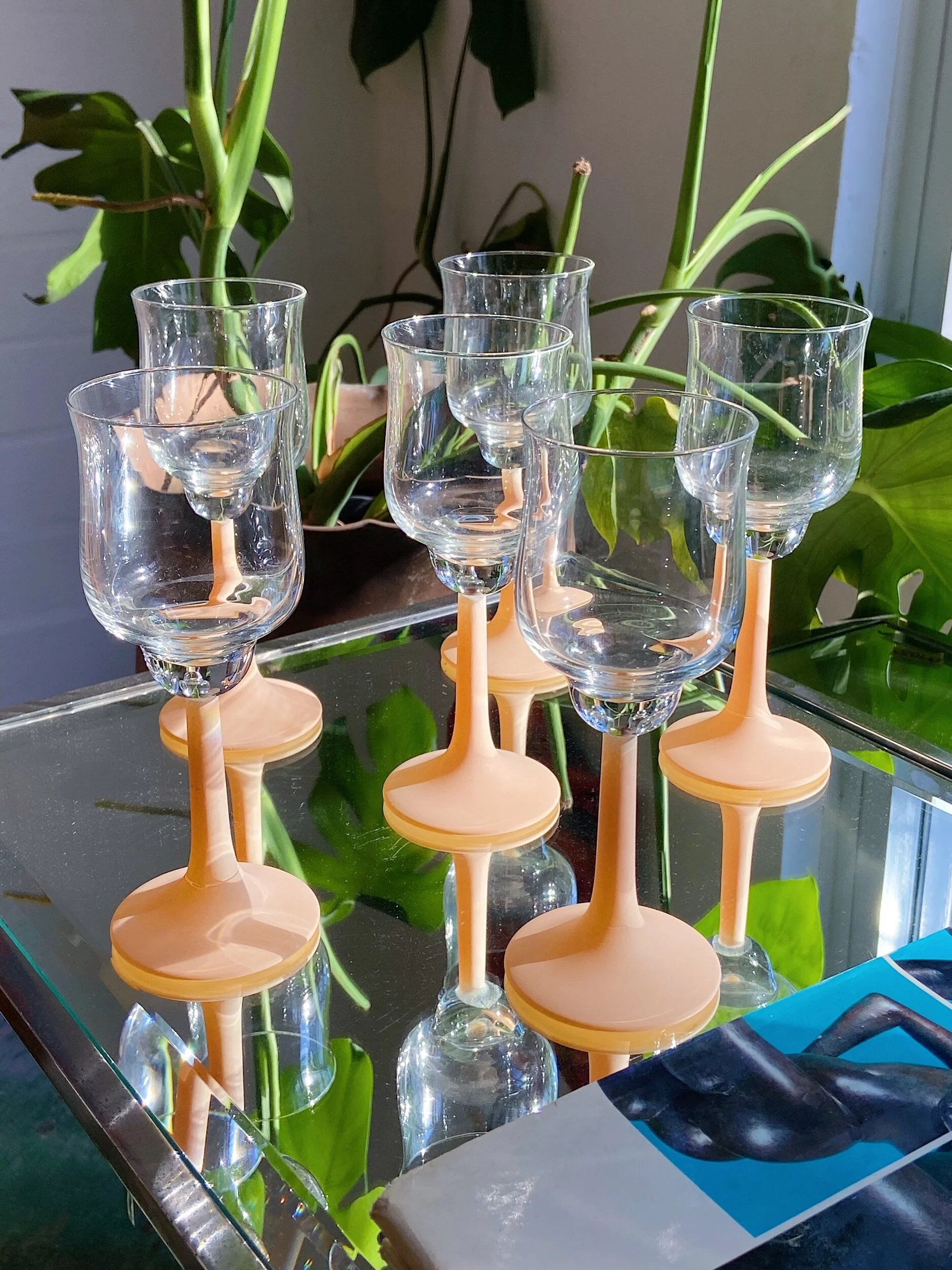 6DED0154-6B4F-41F5-8C93-C4BCE8C5C756