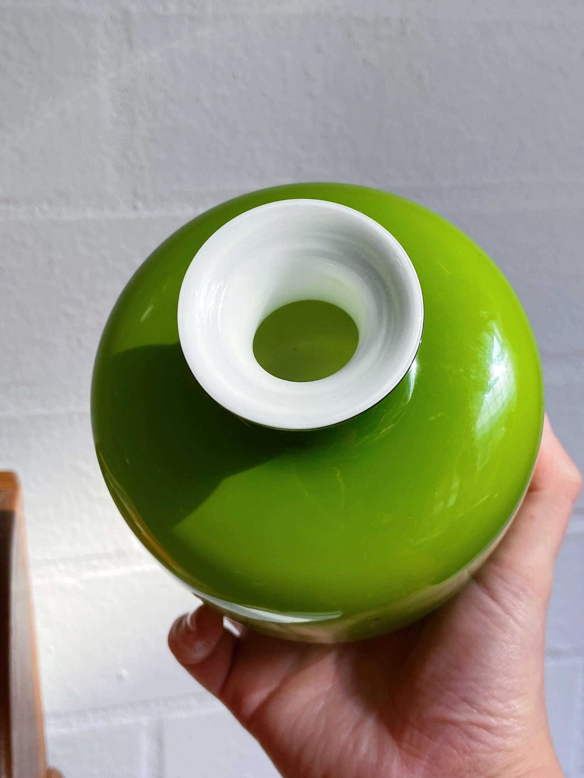 BFDB95ED-538B-4A90-B9AF-C929C10F5CEE