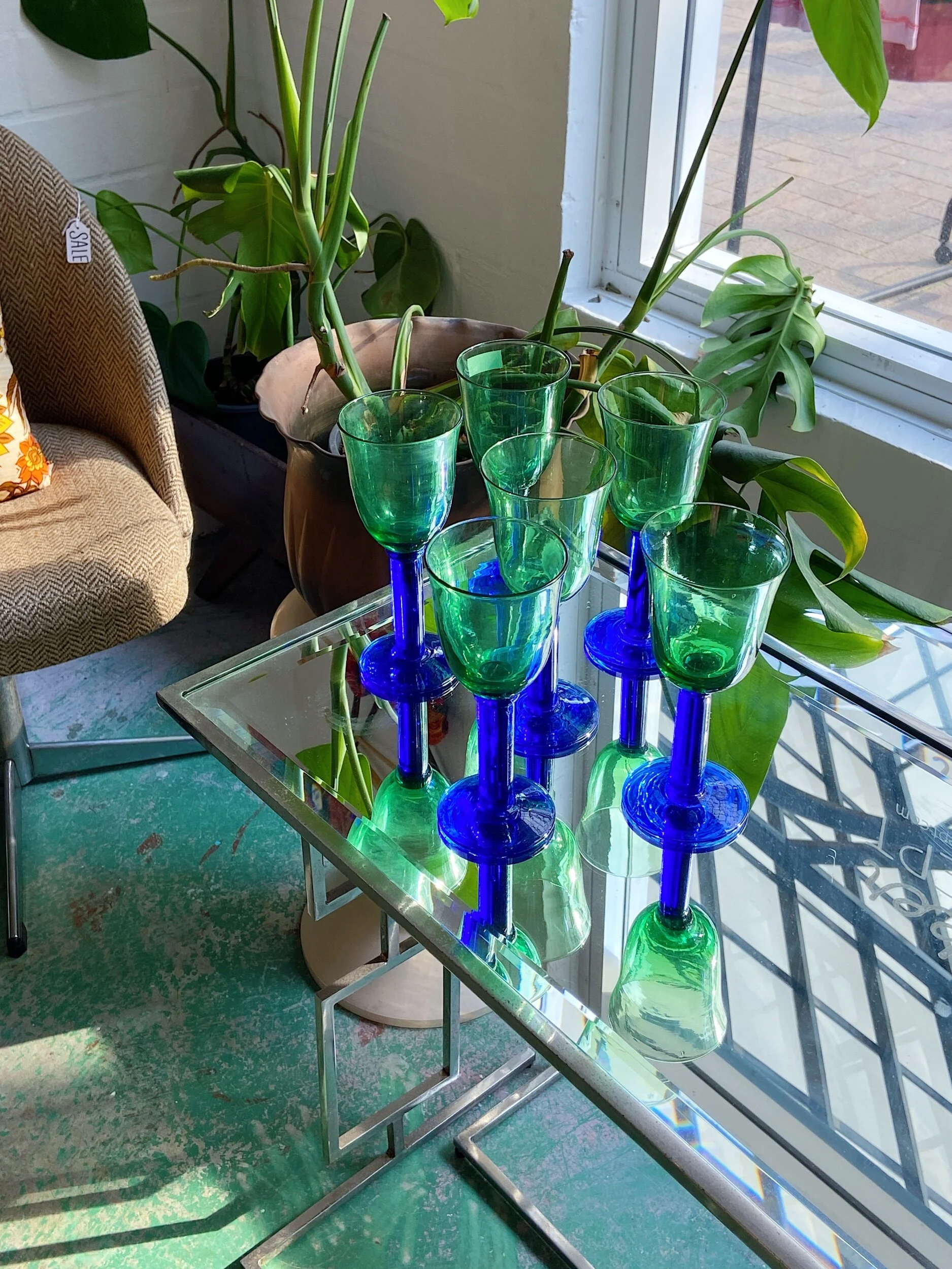 C5A37D0C-4D3D-45CE-B4B2-46CEC3901A54