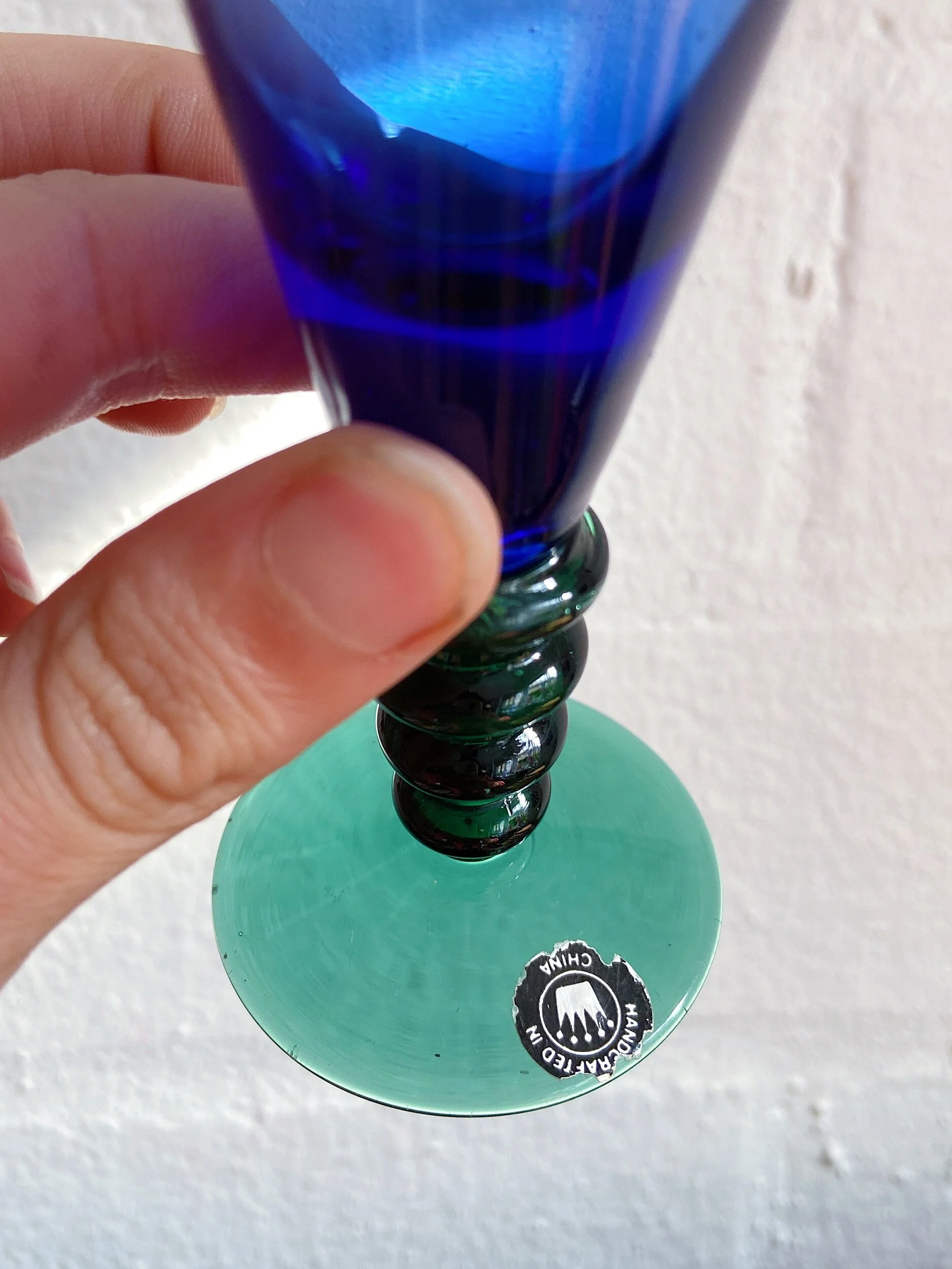 85DF6362-5701-4850-BD77-677644852F76