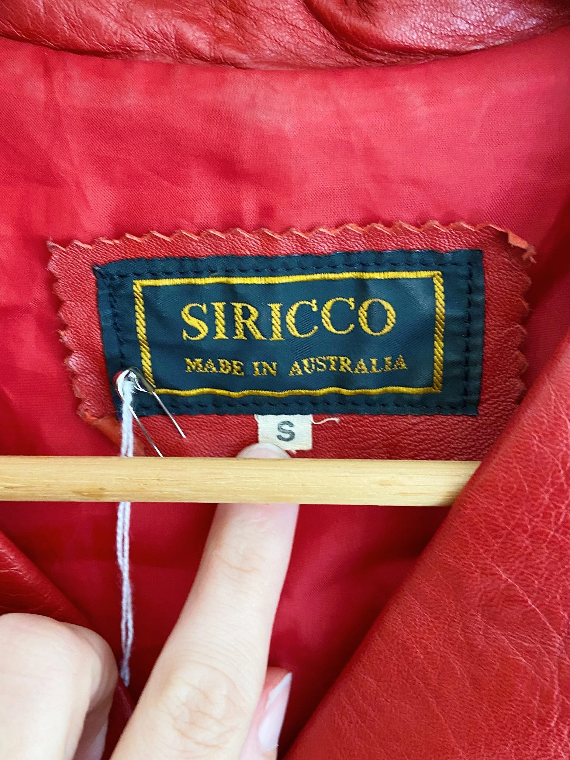 697C9C24-CD99-4D32-A2AD-25DEBDDEBD04