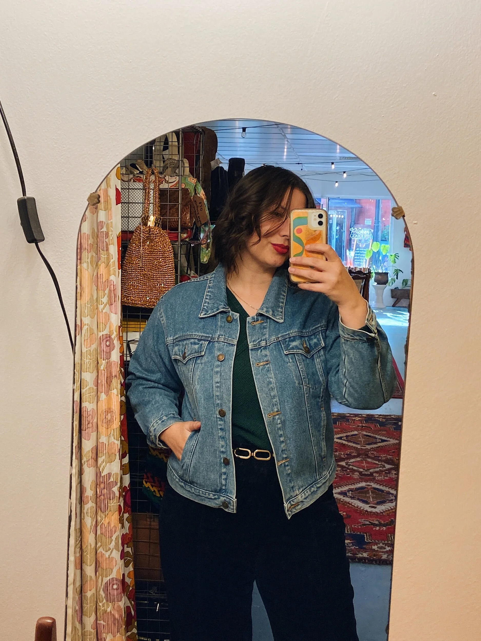 B6680AED-0A40-4BB5-896F-99B33C7B5F4E