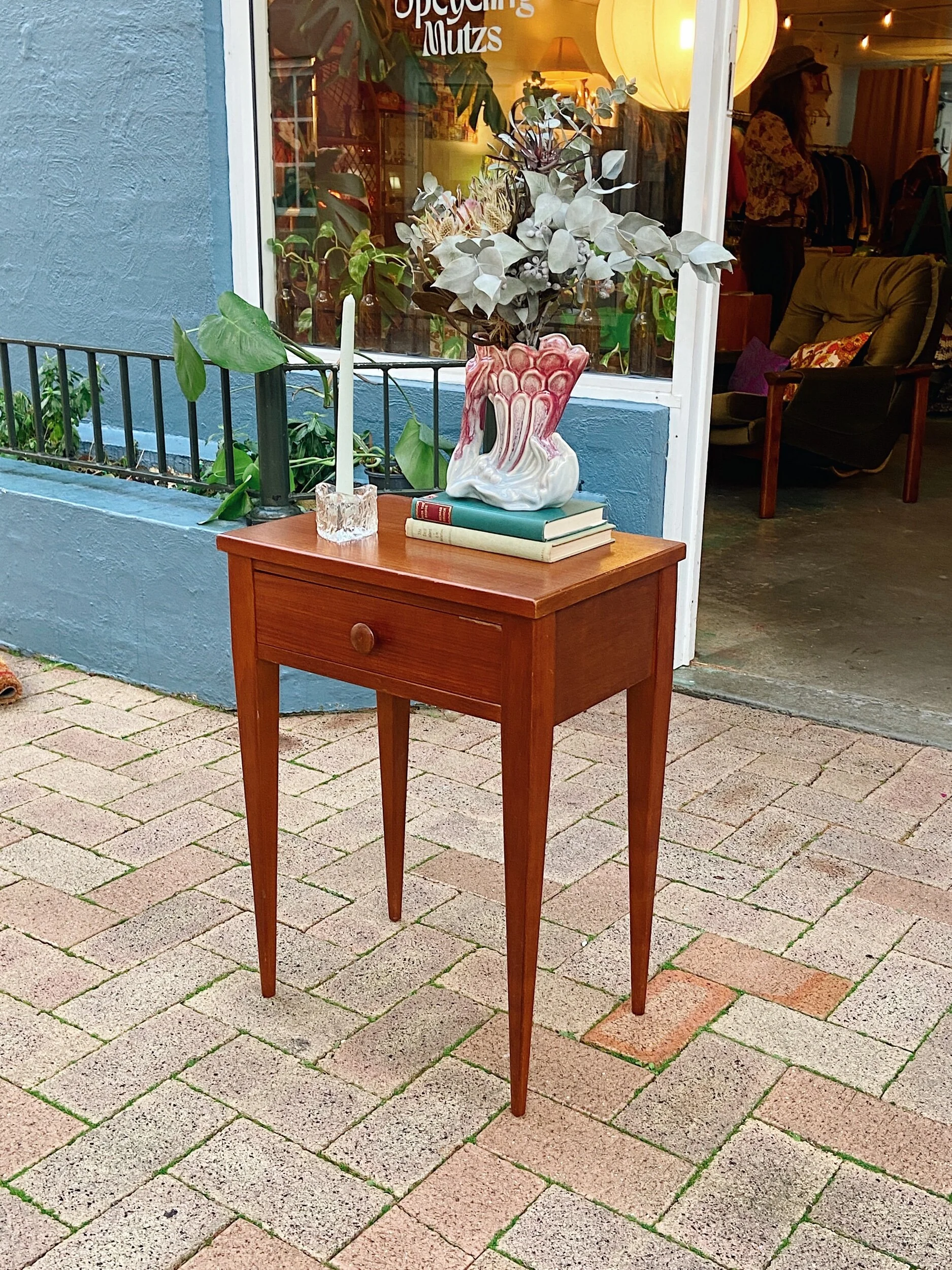 B8AAA38C-3315-41A6-A812-705C29DD3A6C