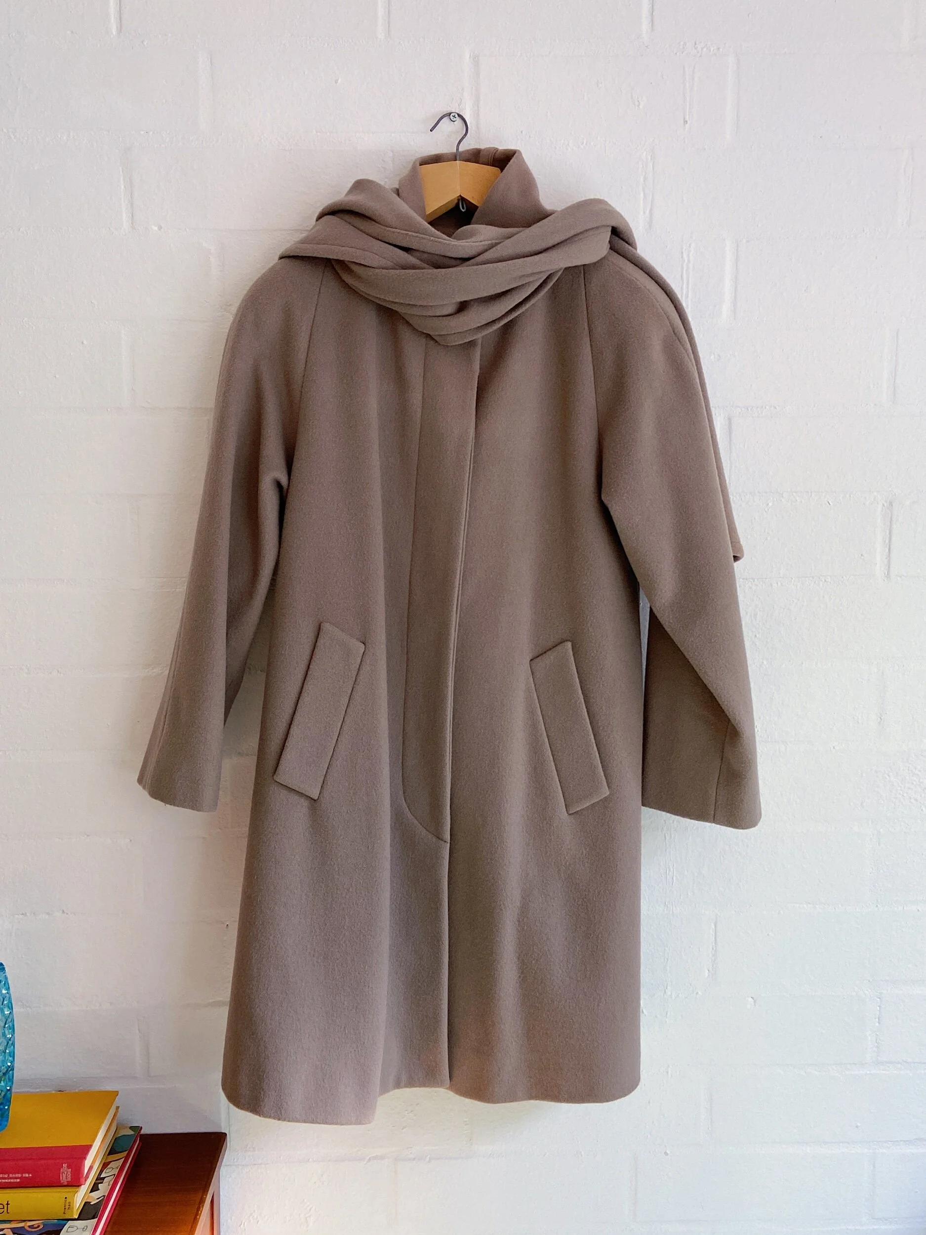 5CD31C9F-FE45-4860-954C-7F6A630DA3EA