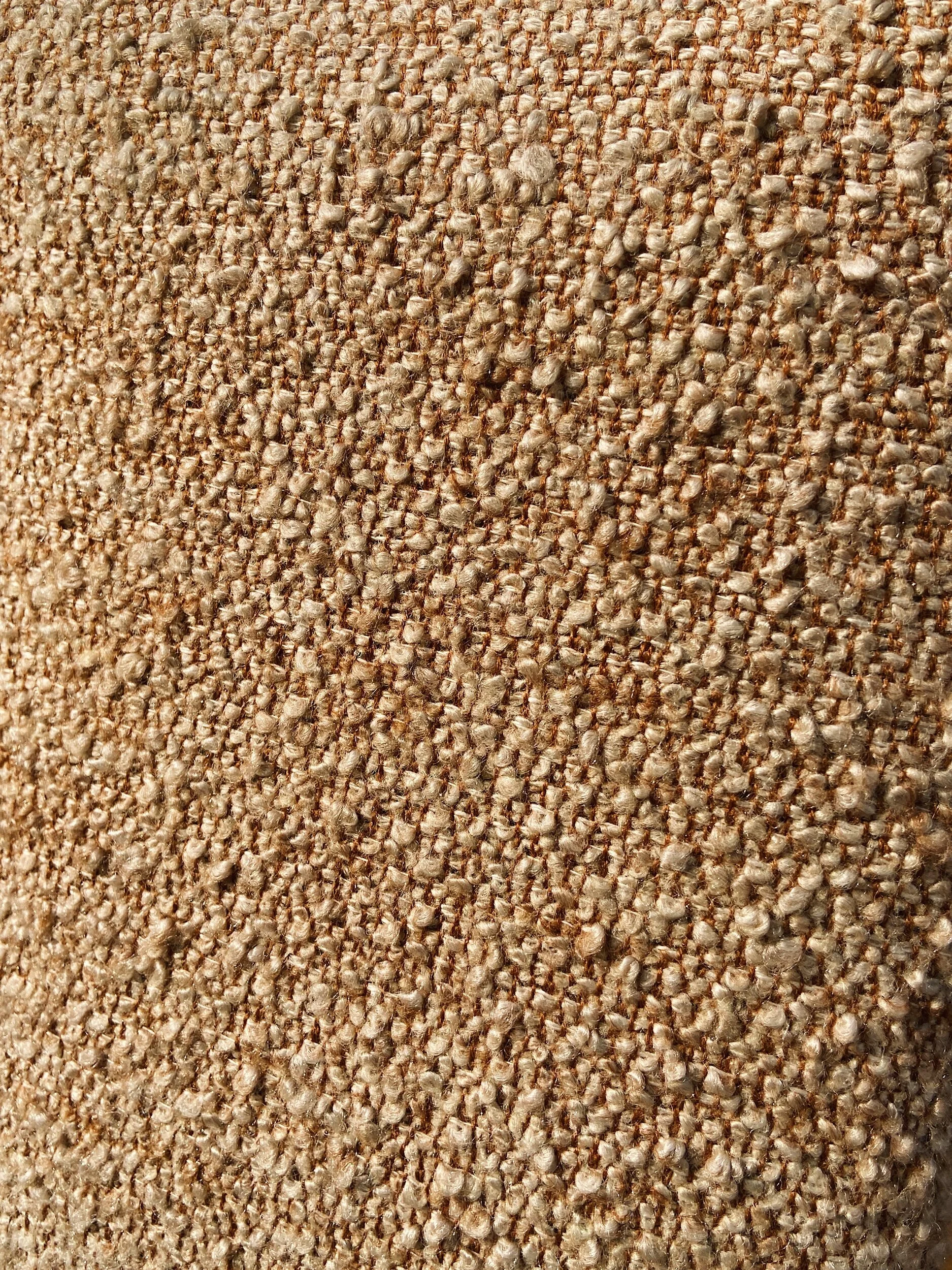 DB6C4E3F-C724-4151-84EA-5B925E4A6A7C