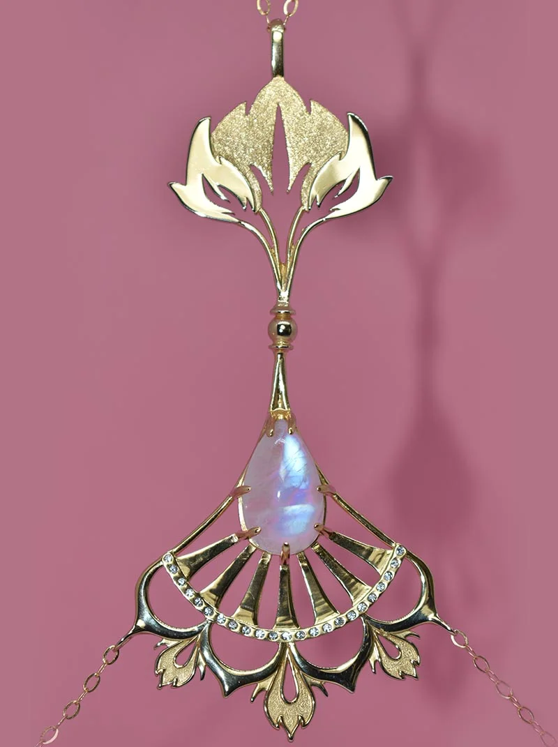 gold-sternum-necklace.jpg