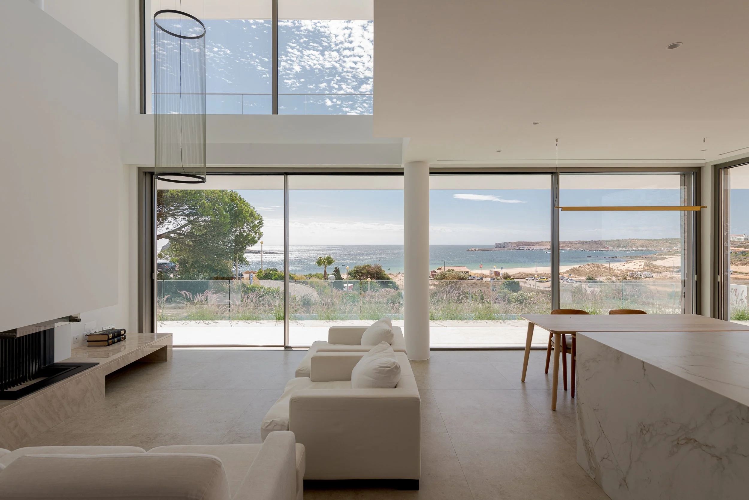 SOH Villa_Image4_RicardoOliveiraAlves_Publicity Photo.jpg