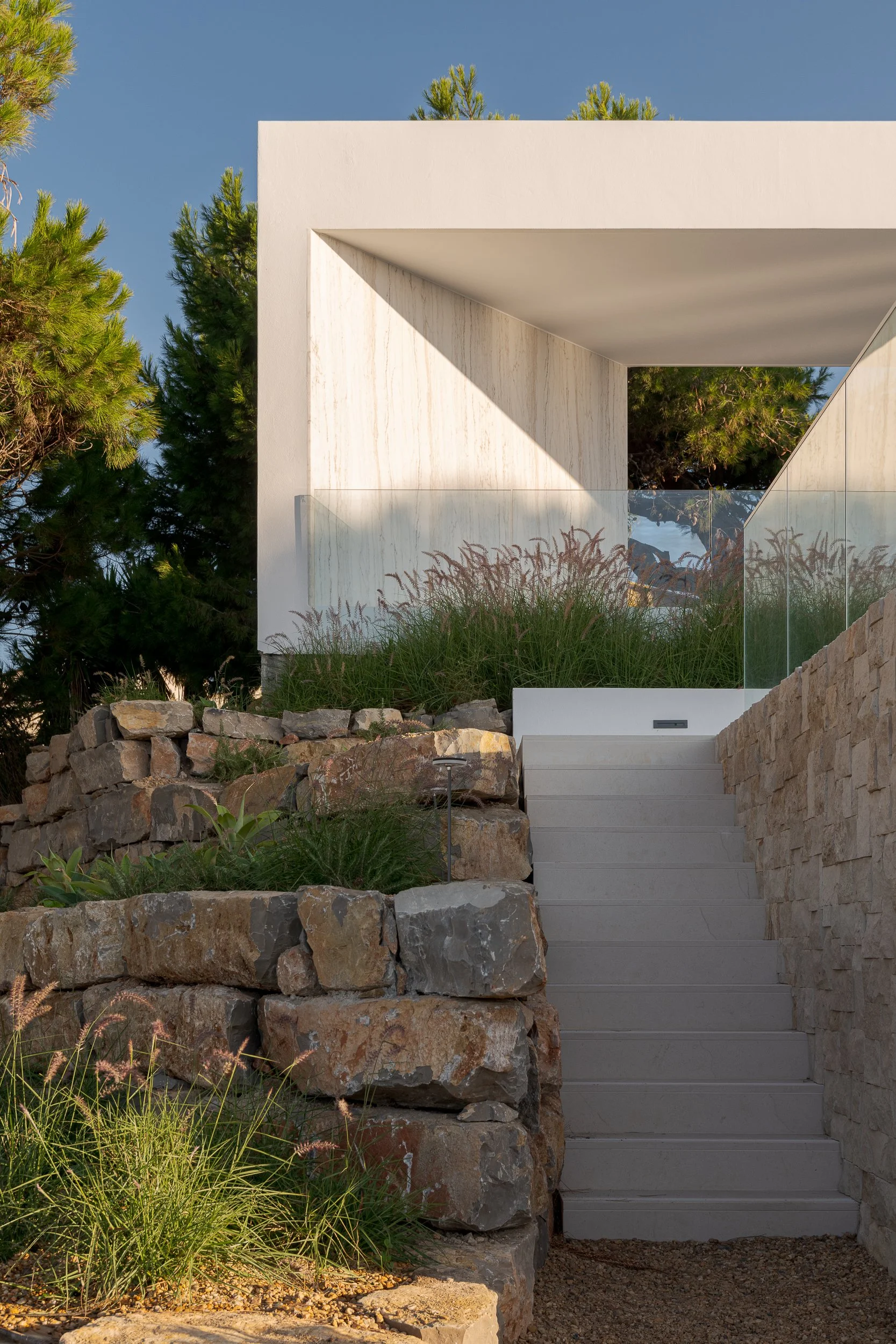 SOH Villa_Image7_RicardoOliveiraAlves.jpg