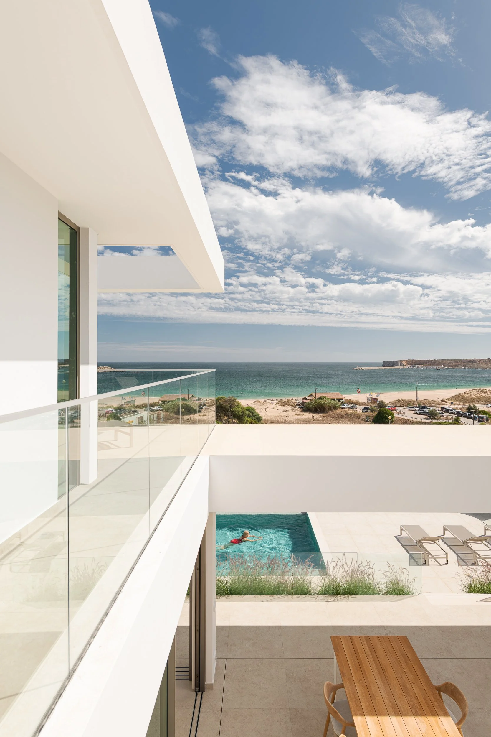 SOH Villa_Image9_RicardoOliveiraAlves.jpg